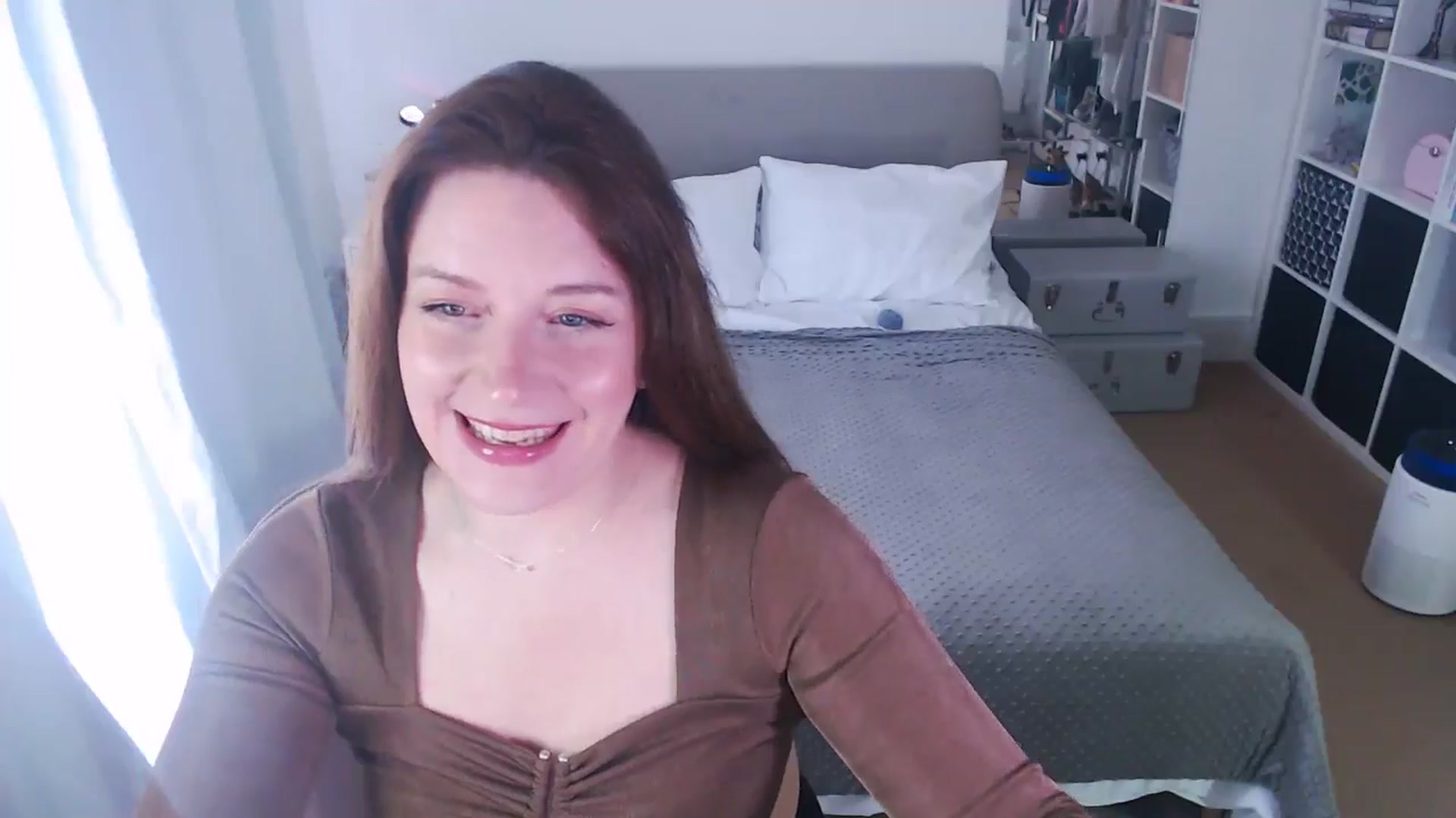 Gallery image thumbnail from xDaisyx's myfreecams stream on, 01/06/2025, 12:30 image 5 of 20