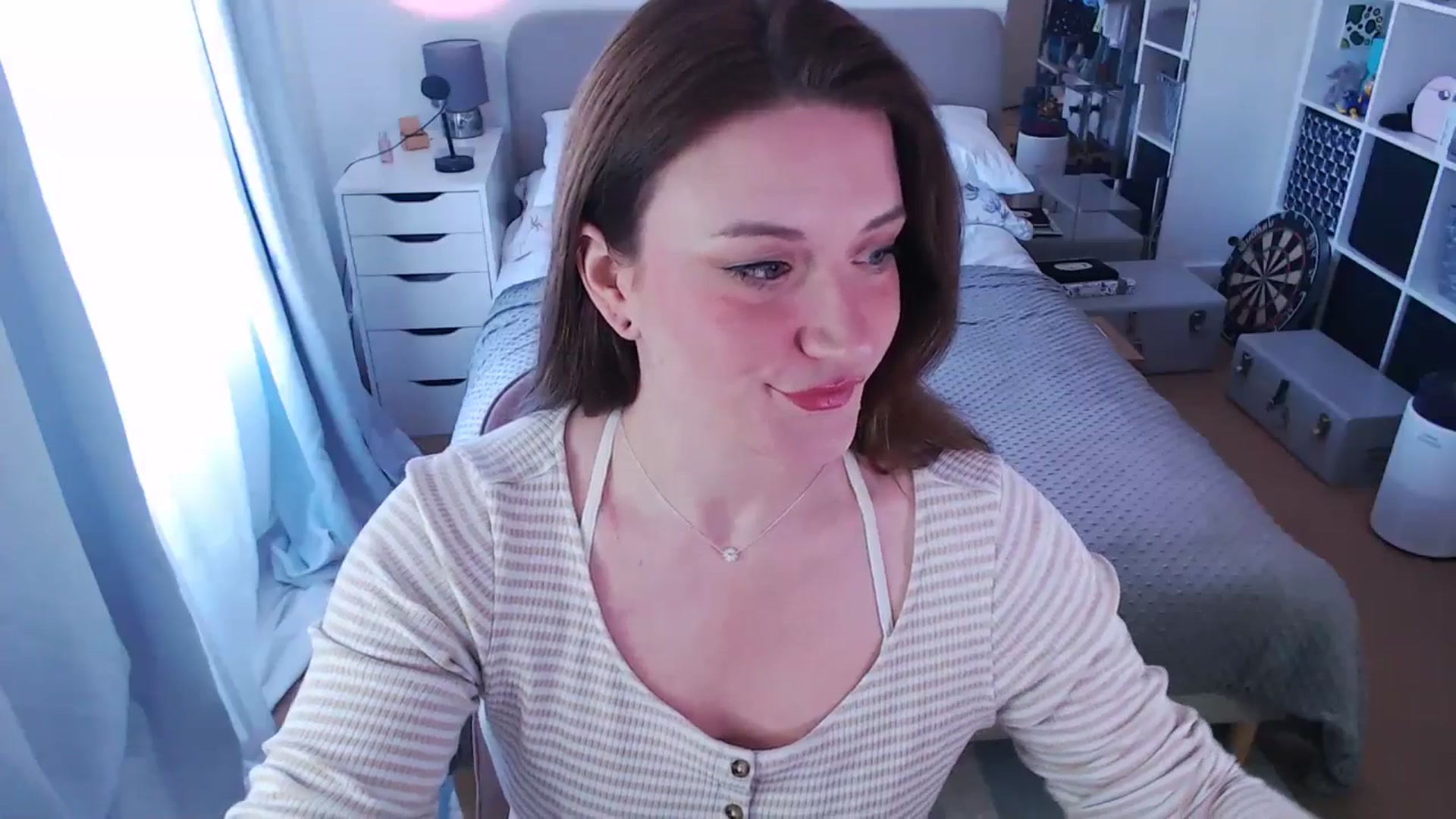 Gallery image thumbnail from xDaisyx's myfreecams stream on, 01/09/2025, 13:54 image 2 of 20