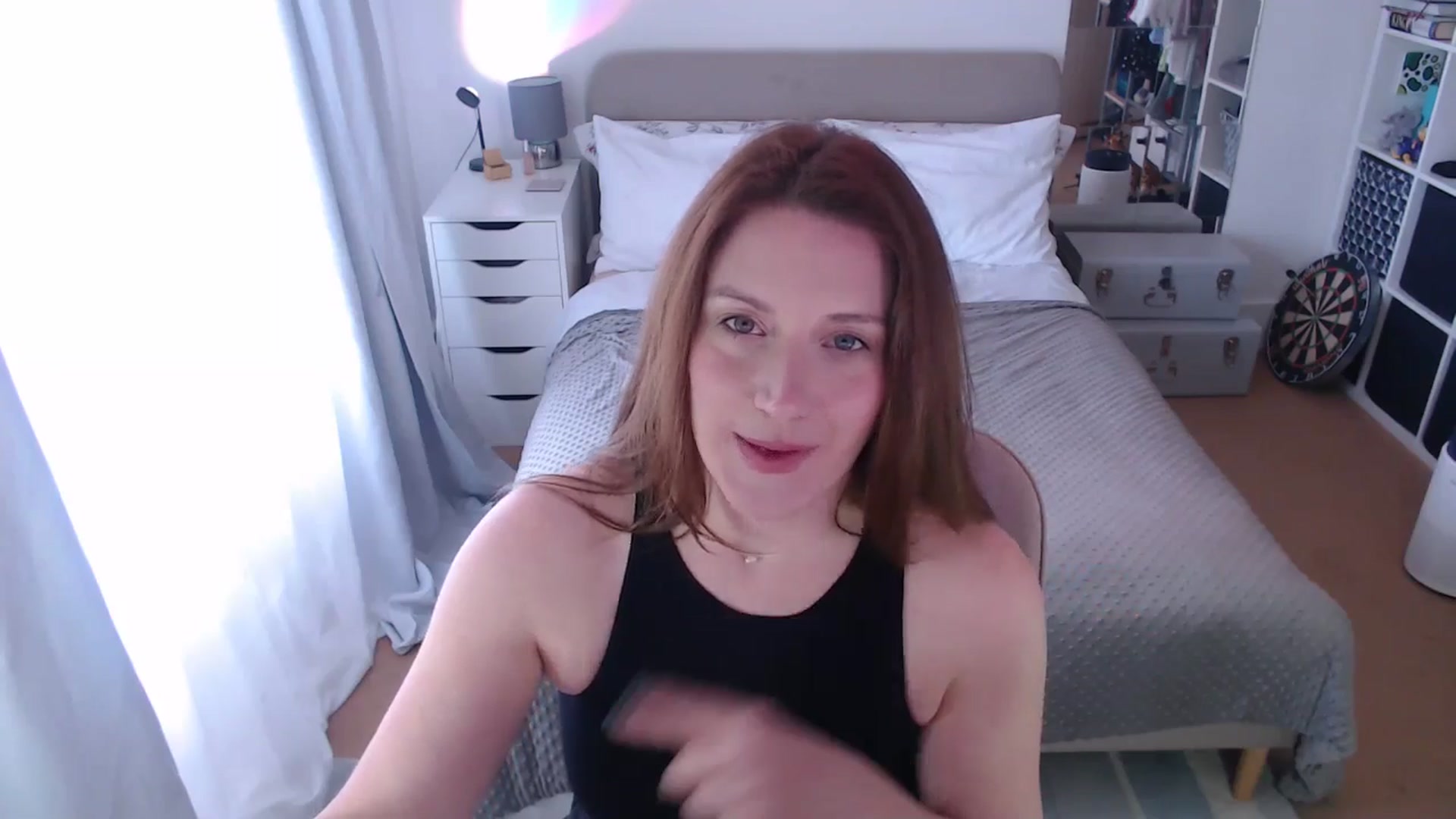 Gallery image thumbnail from xDaisyx's myfreecams stream on, 01/10/2025, 14:15 image 10 of 20
