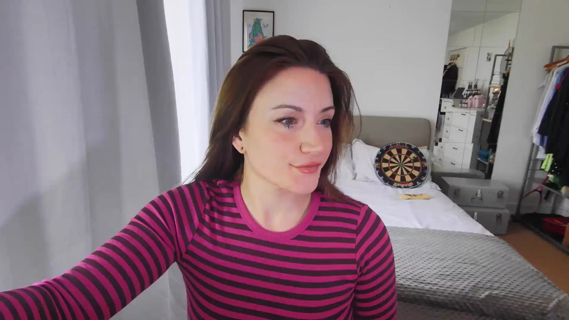 Gallery image thumbnail from xDaisyx's myfreecams stream on, 02/04/2025, 15:31 image 2 of 20