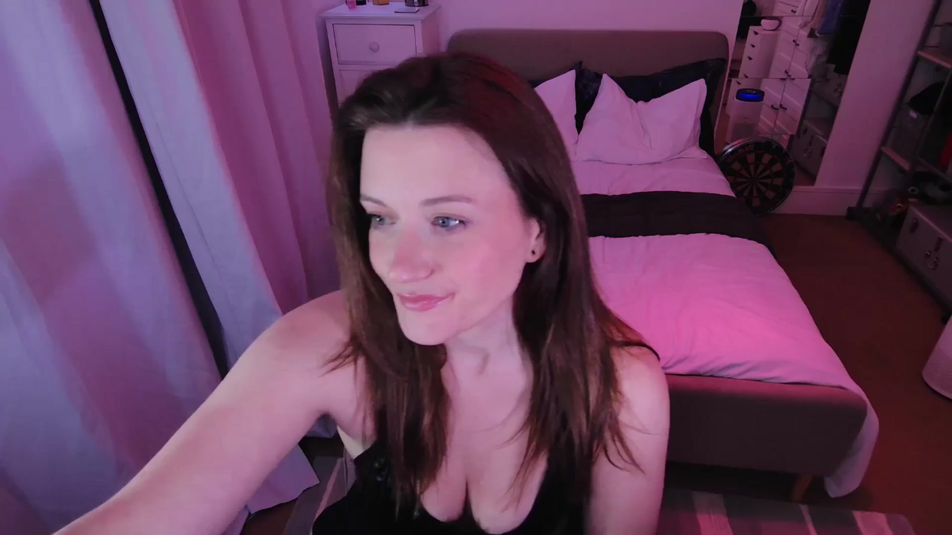 Gallery image thumbnail from xDaisyx's myfreecams stream on, 02/10/2025, 17:46 image 8 of 20