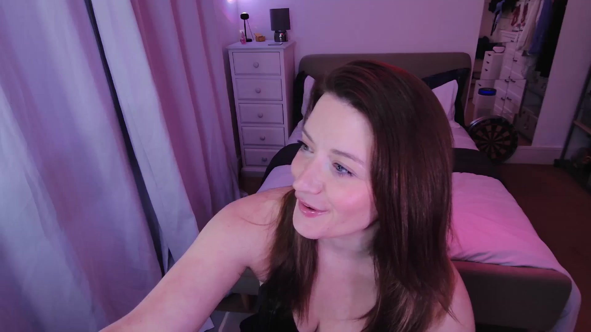 Gallery image thumbnail from xDaisyx's myfreecams stream on, 02/10/2025, 17:46 image 3 of 20