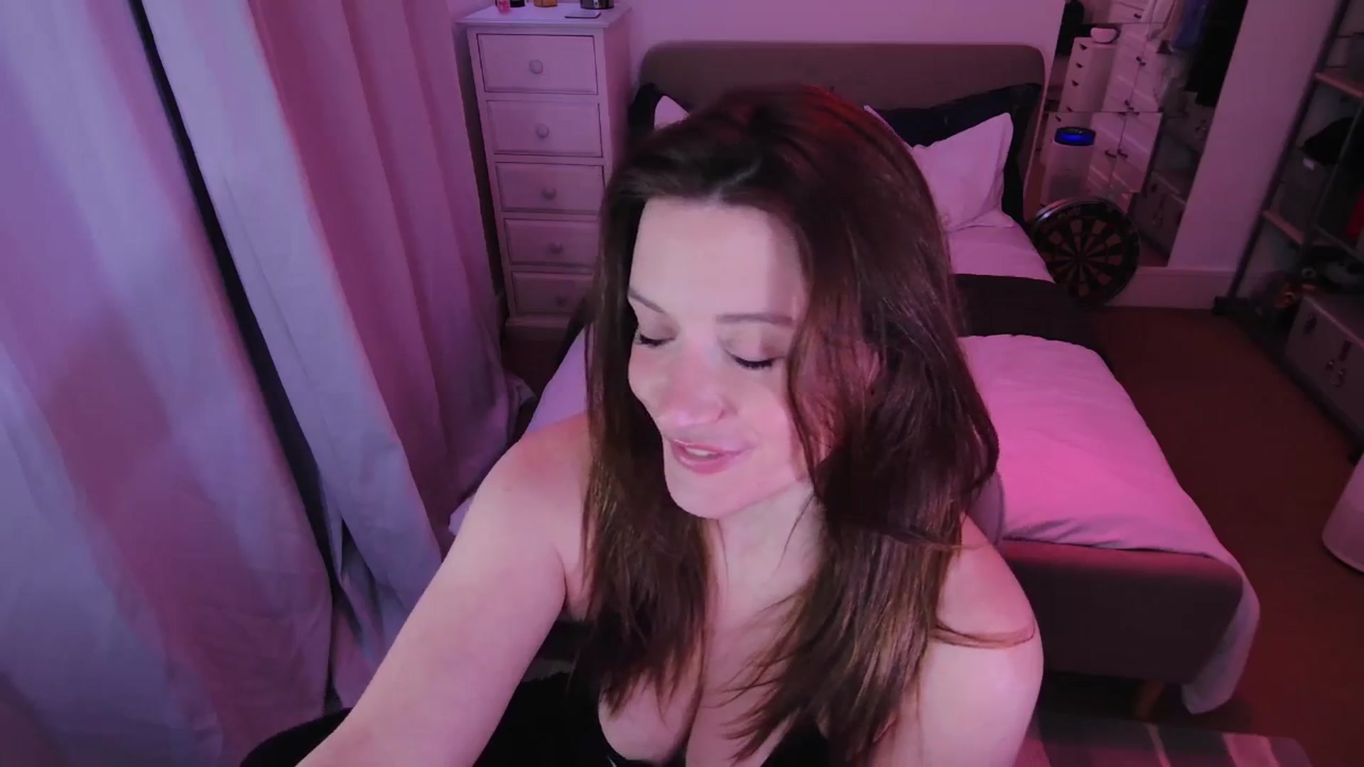Gallery image thumbnail from xDaisyx's myfreecams stream on, 02/10/2025, 17:46 image 10 of 20