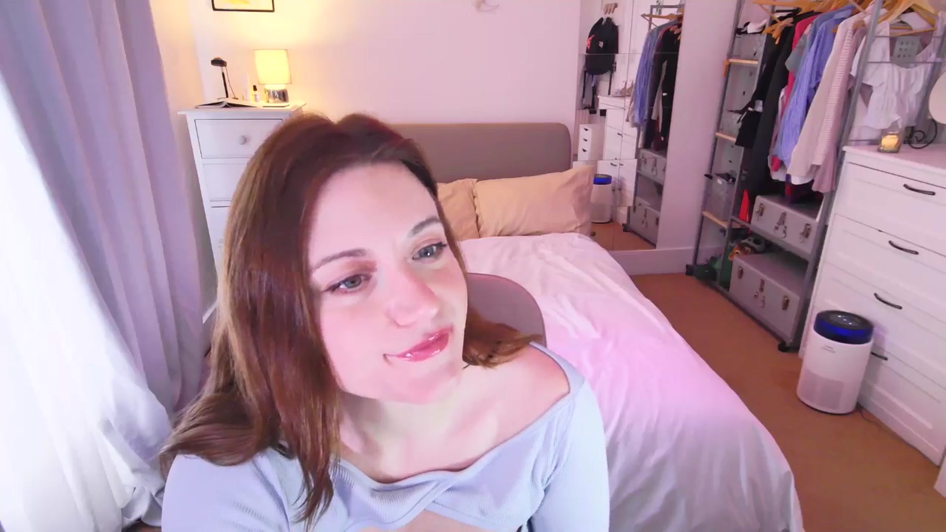 Gallery image thumbnail from xDaisyx's myfreecams stream on, 02/19/2025, 13:09 image 15 of 20