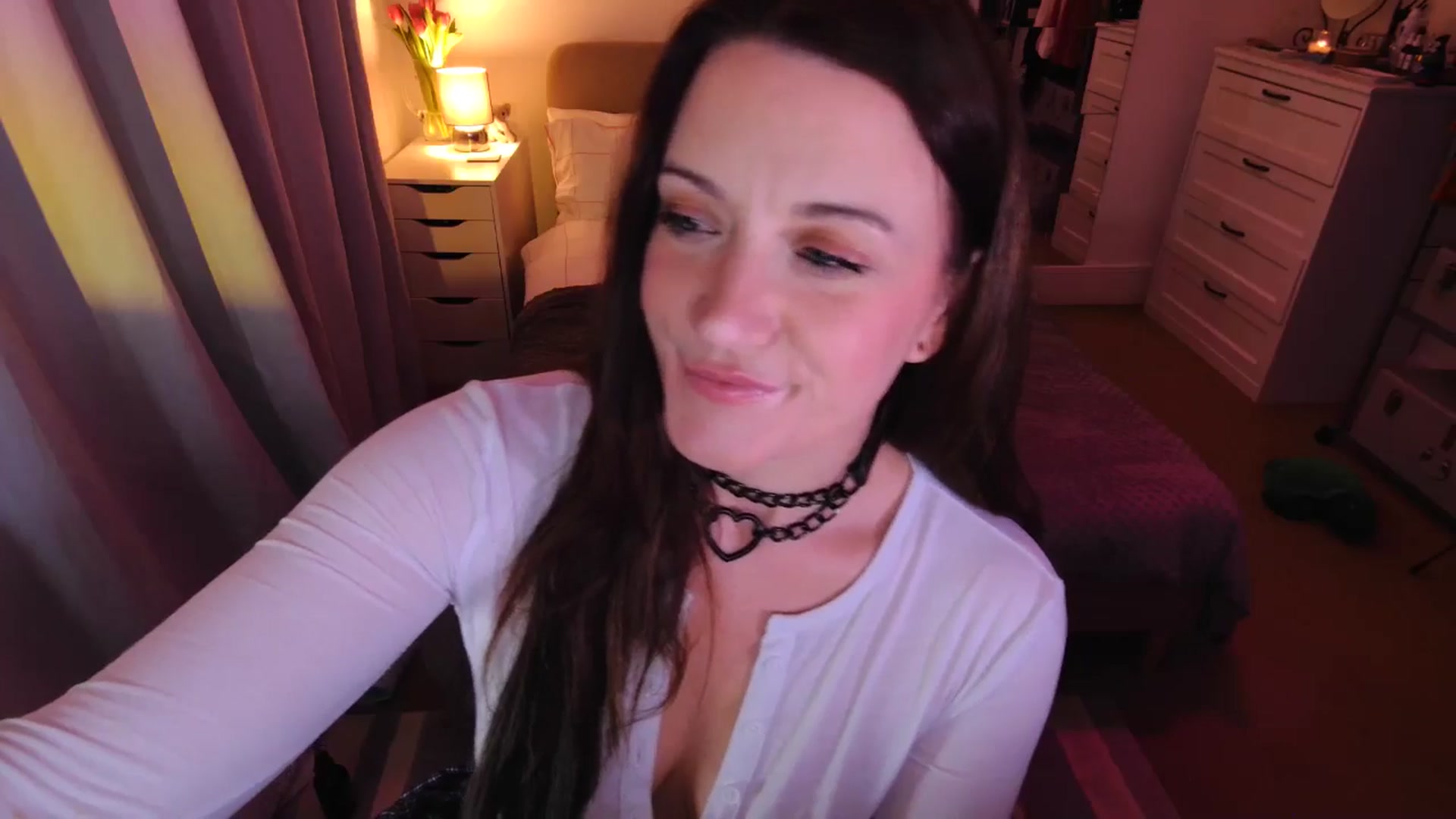 Gallery image thumbnail from xDaisyx's myfreecams stream on, 02/25/2025, 19:25 image 10 of 20