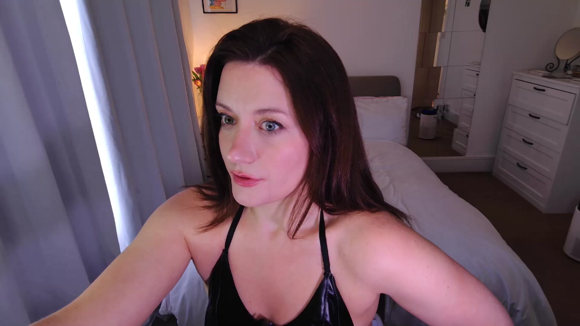 Gallery image thumbnail from xDaisyx's myfreecams stream on, 02/27/2025, 16:51 image 14 of 20
