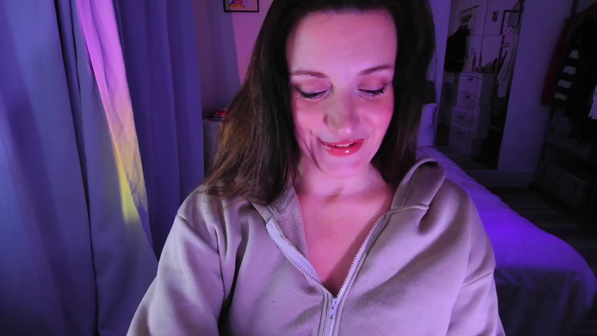 Gallery image thumbnail from xDaisyx's myfreecams stream on, 03/11/2025, 21:23 image 3 of 20