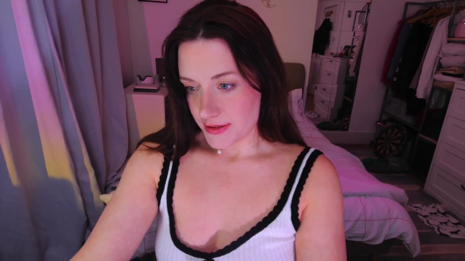 Gallery image thumbnail from xDaisyx's myfreecams stream on, 03/14/2025, 01:43 image 3 of 20