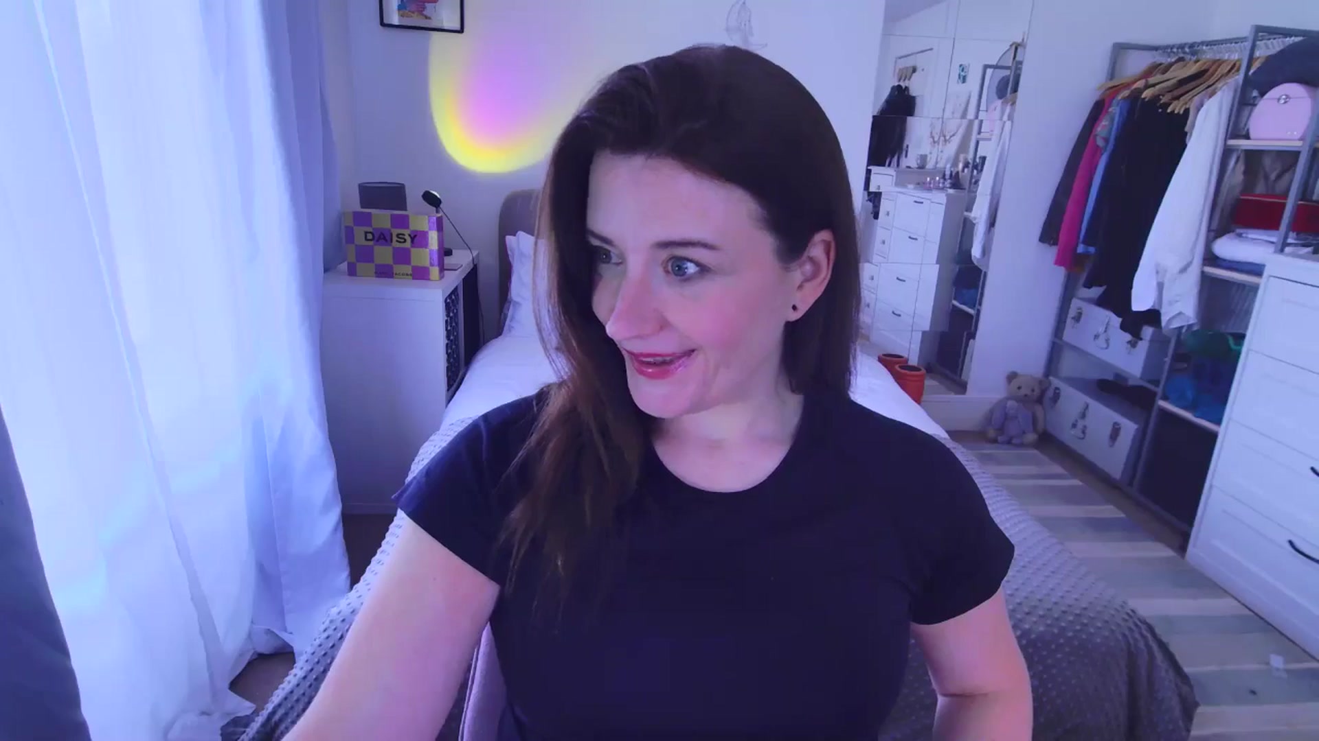 Gallery image thumbnail from xDaisyx's myfreecams stream on, 03/24/2025, 13:23 image 4 of 20