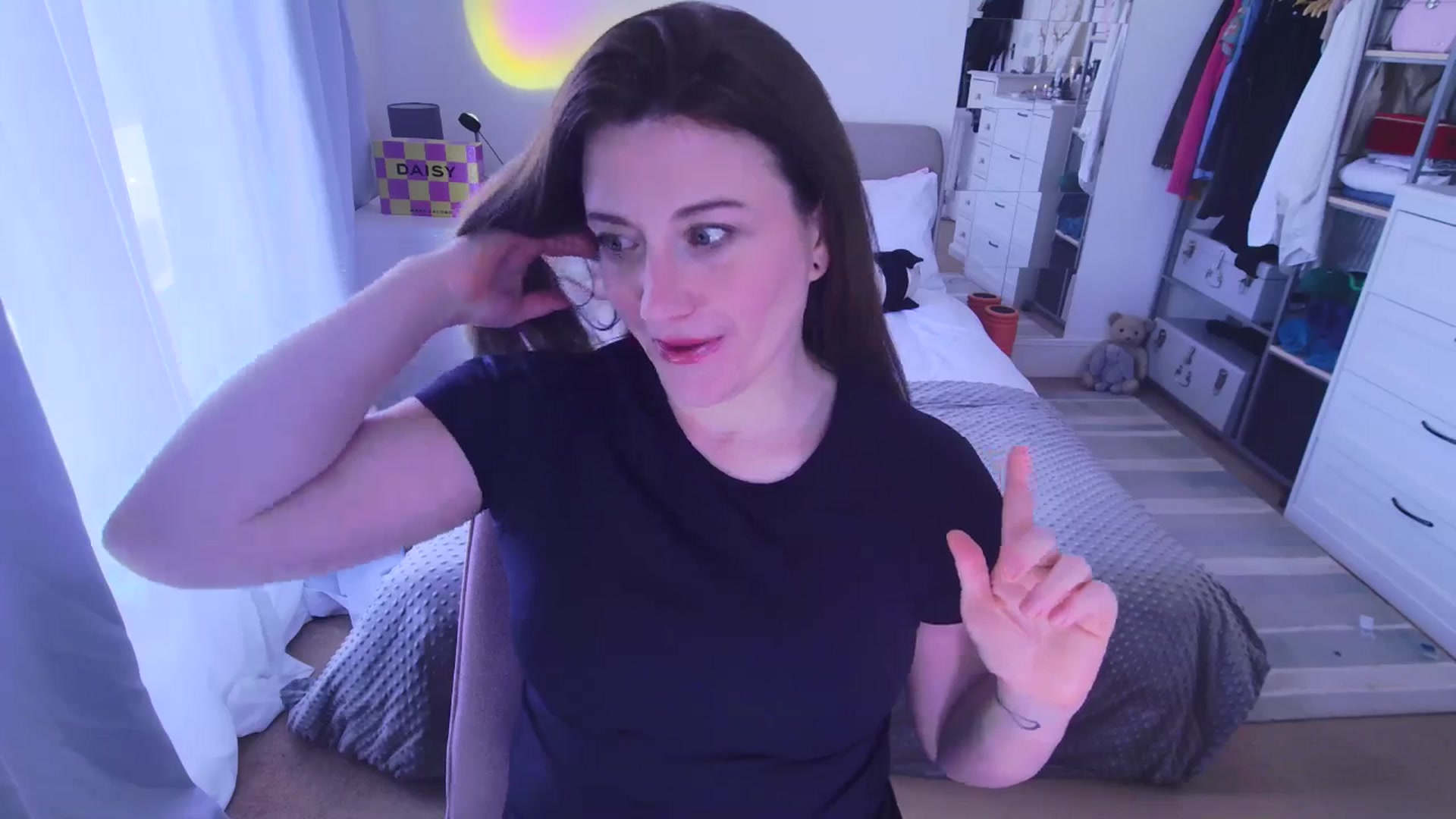 Gallery image thumbnail from xDaisyx's myfreecams stream on, 03/24/2025, 13:23 image 3 of 20