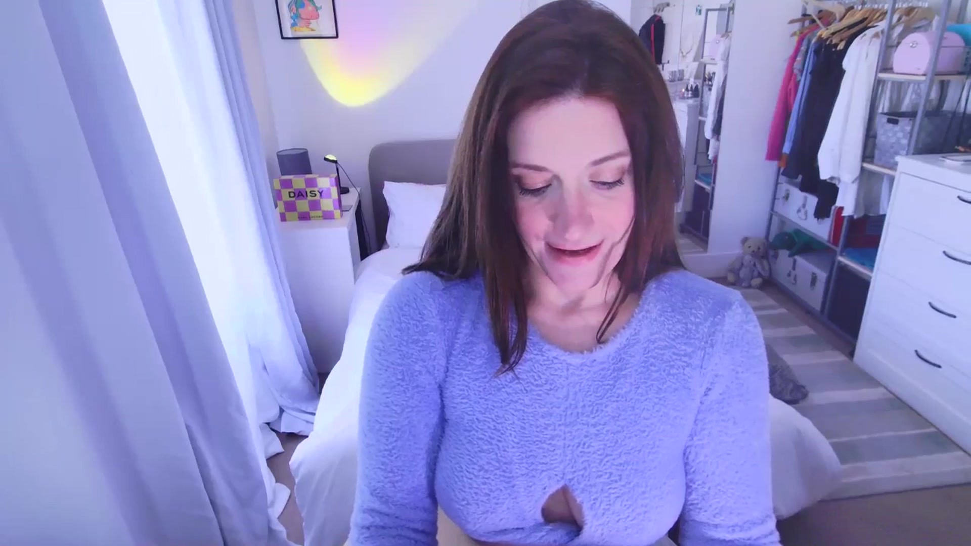 Gallery image thumbnail from xDaisyx's myfreecams stream on, 03/28/2025, 16:55 image 18 of 20