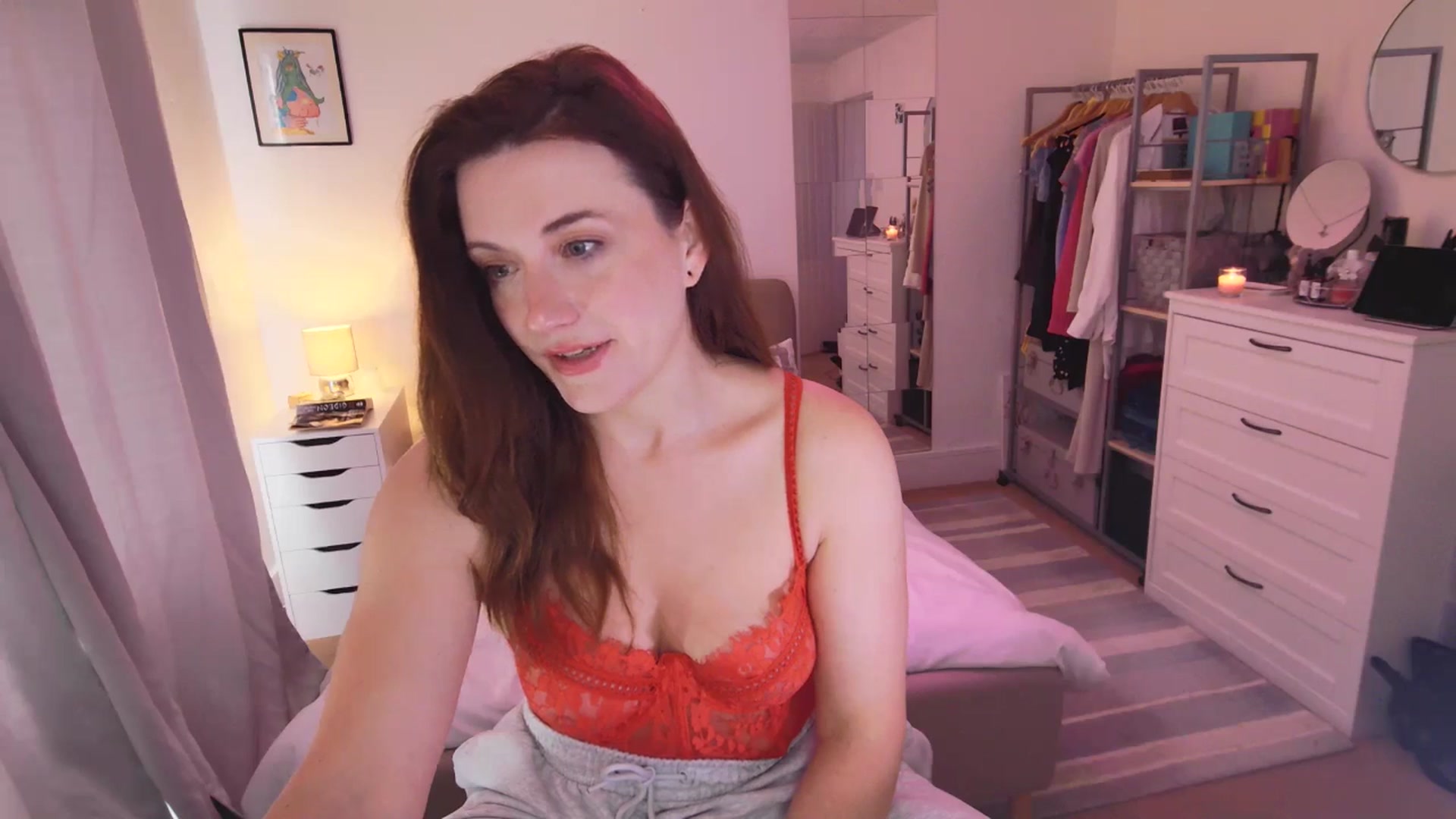Gallery image thumbnail from xDaisyx's myfreecams stream on, 04/18/2025, 06:40 image 6 of 20