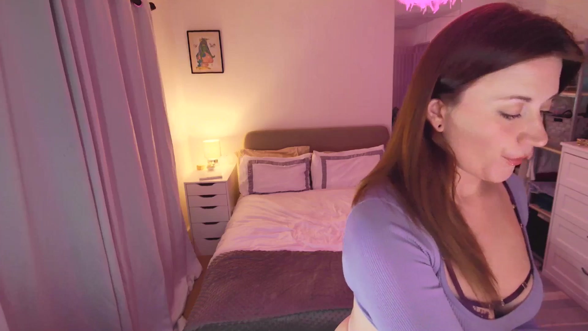 Gallery image thumbnail from xDaisyx's myfreecams stream on, 04/20/2025, 22:08 image 19 of 20