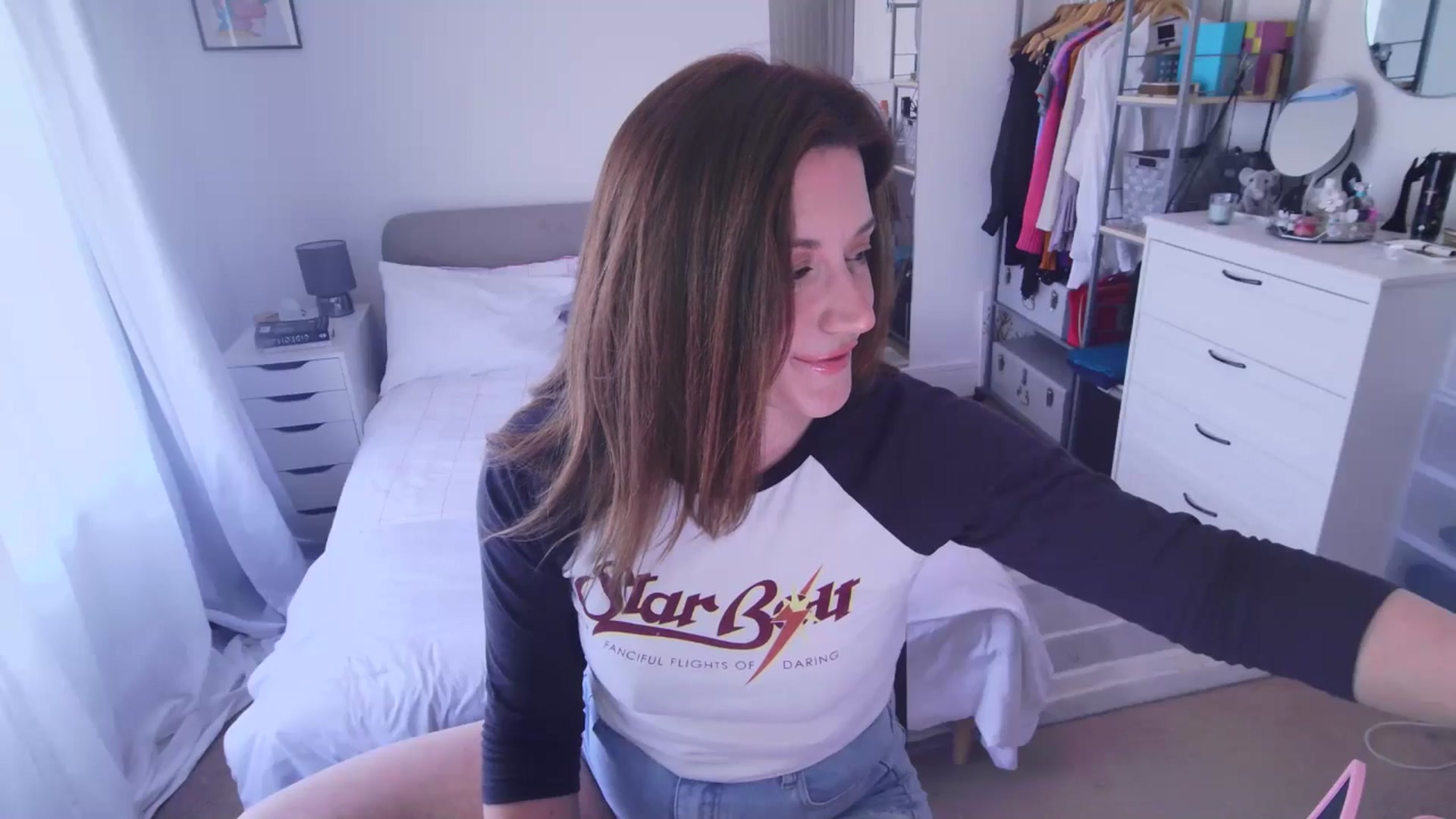 Gallery image thumbnail from xDaisyx's myfreecams stream on, 04/28/2025, 11:36 image 12 of 20