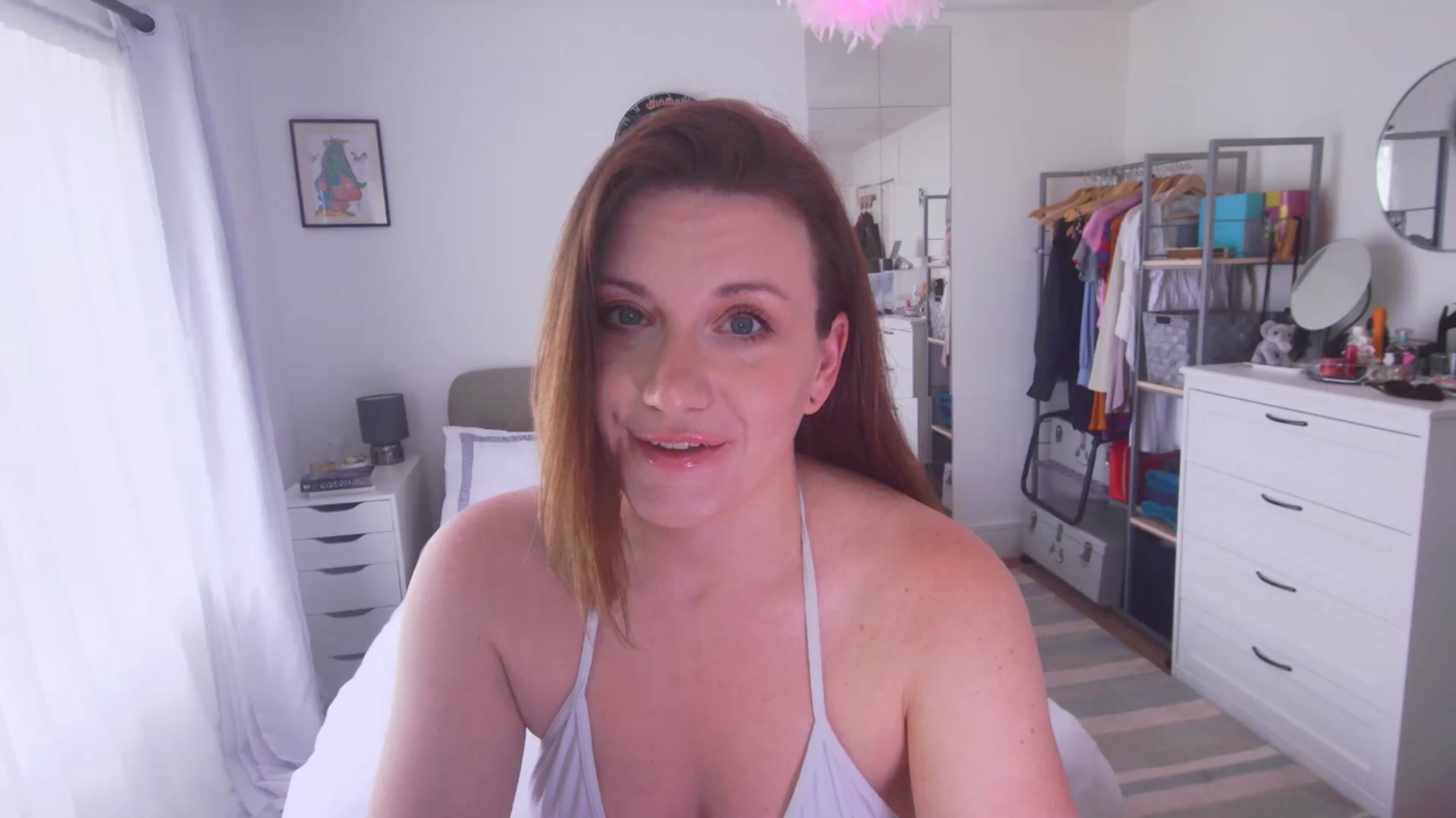 Gallery image thumbnail from xDaisyx's myfreecams stream on, 05/08/2025, 11:32 image 15 of 20