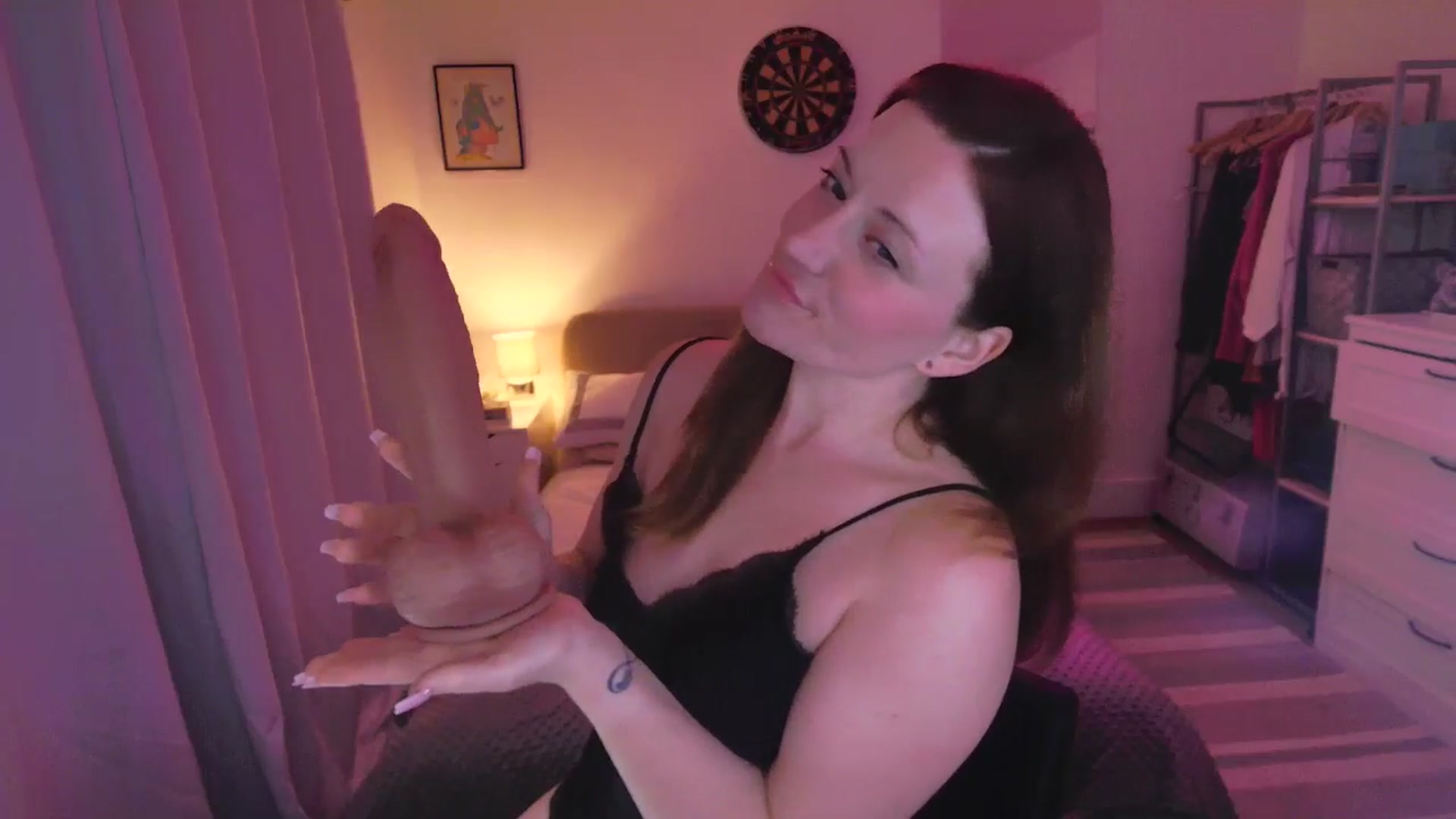 Gallery image thumbnail from xDaisyx's myfreecams stream on, 05/09/2025, 24:00 image 7 of 20