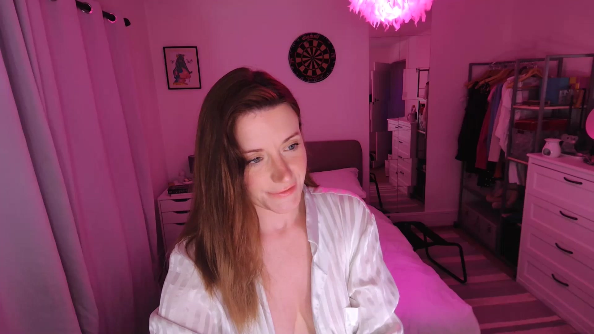 Gallery image thumbnail from xDaisyx's myfreecams stream on, 05/15/2025, 23:34 image 6 of 20