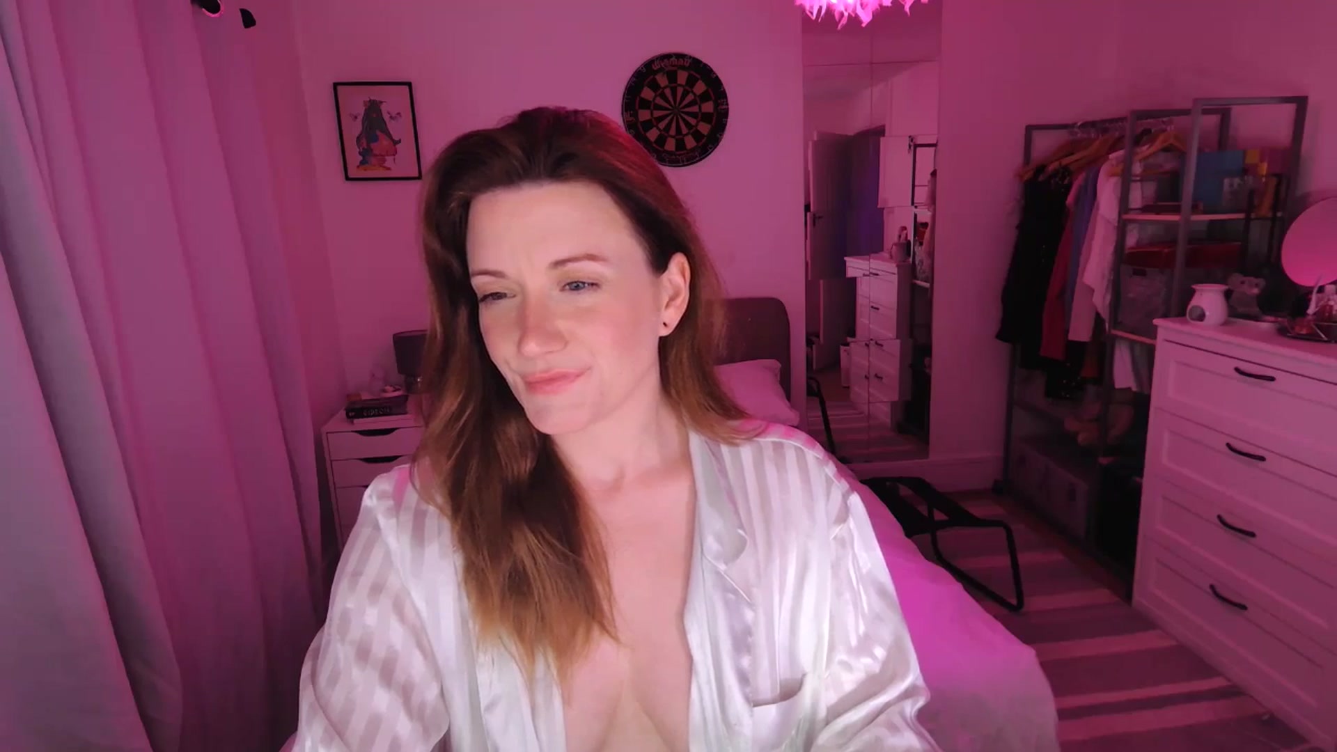 Gallery image thumbnail from xDaisyx's myfreecams stream on, 05/15/2025, 23:34 image 9 of 20