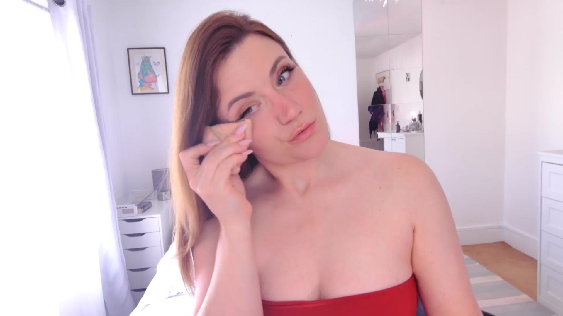 Gallery image thumbnail from xDaisyx's myfreecams stream on, 05/20/2025, 15:58 image 12 of 20