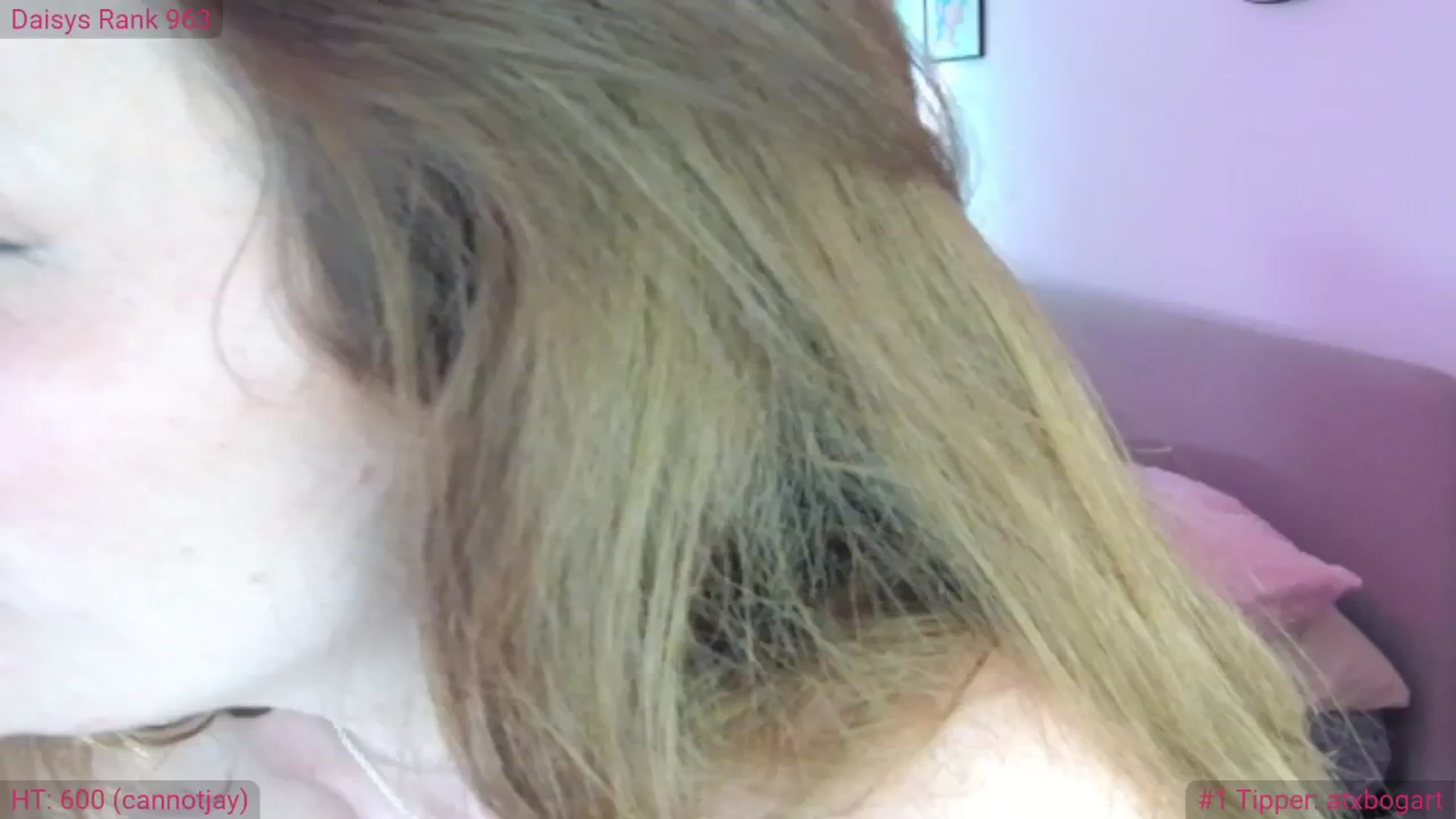 Gallery image thumbnail from xDaisyx's myfreecams stream on, 05/24/2025, 05:48 image 12 of 20