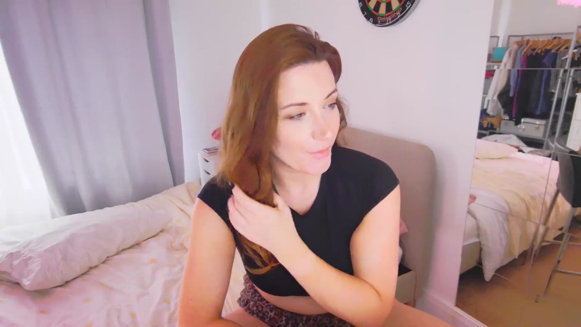 Gallery image thumbnail from xDaisyx's myfreecams stream on, 06/12/2025, 13:17 image 17 of 20
