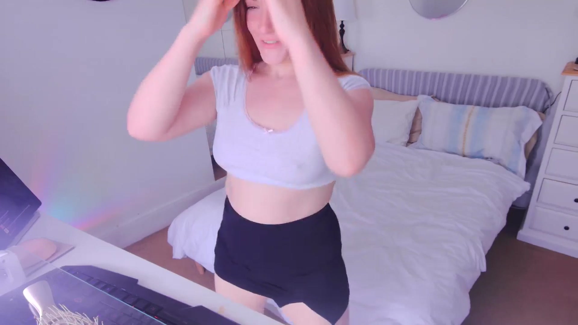 Gallery image thumbnail from xDaisyx's myfreecams stream on, 07/14/2025, 16:01 image 9 of 20