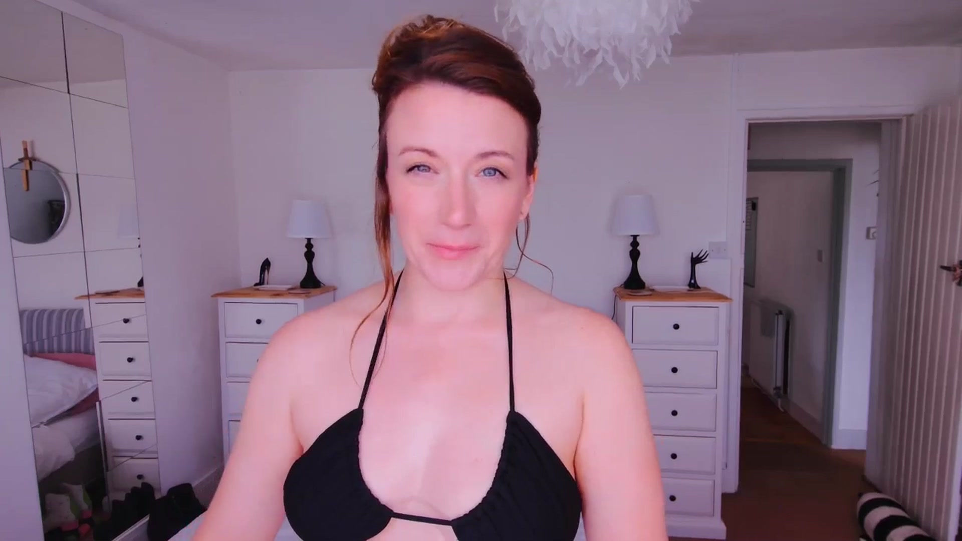 Gallery image thumbnail from xDaisyx's myfreecams stream on, 07/25/2025, 14:49 image 5 of 20