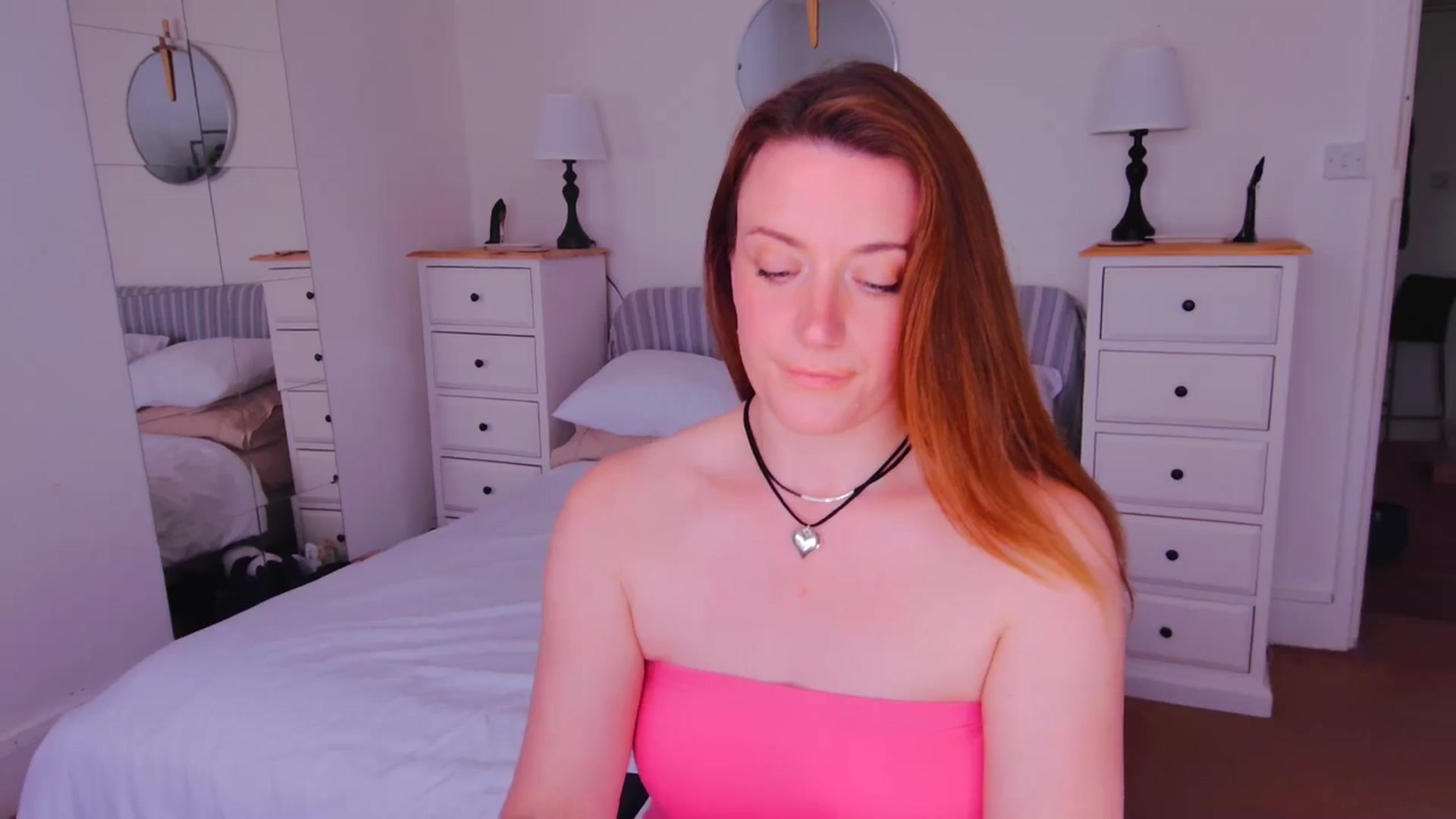 Gallery image thumbnail from xDaisyx's myfreecams stream on, 08/11/2025, 18:31 image 8 of 20