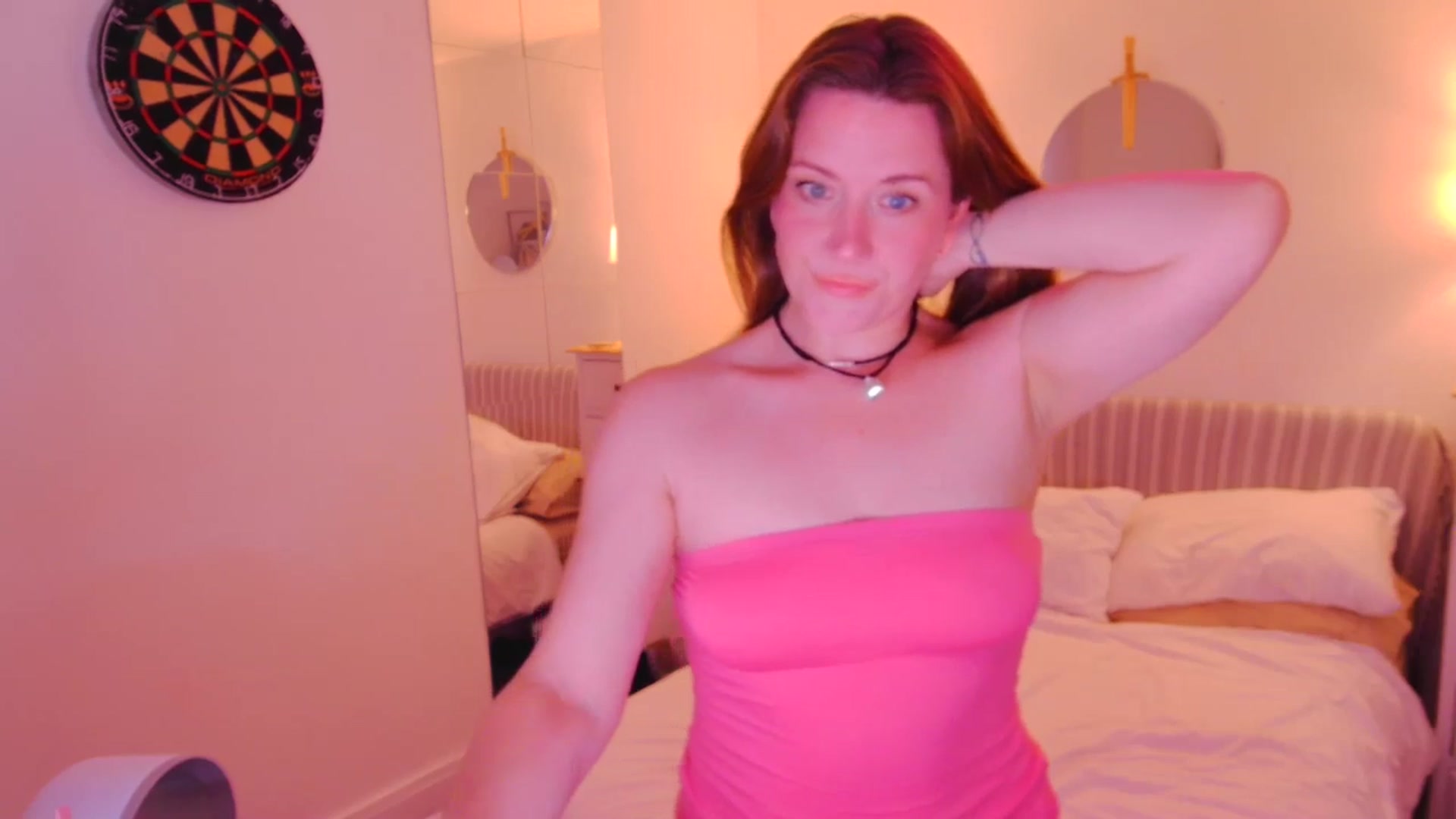 Gallery image thumbnail from xDaisyx's myfreecams stream on, 08/11/2025, 22:22 image 15 of 20