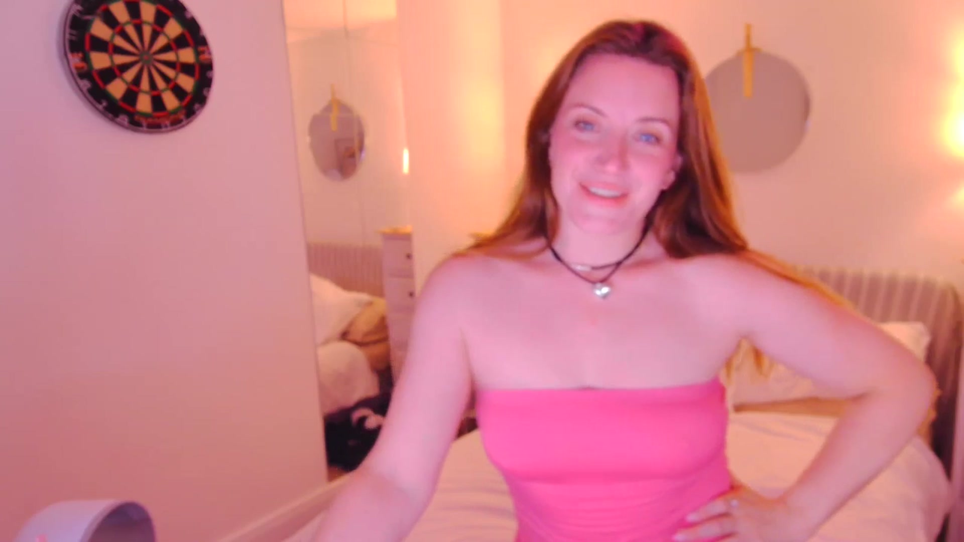 Gallery image thumbnail from xDaisyx's myfreecams stream on, 08/11/2025, 22:22 image 14 of 20