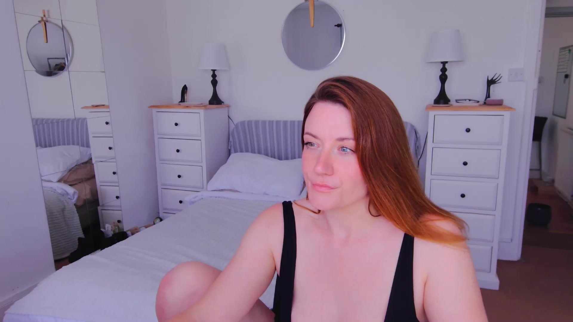 Gallery image thumbnail from xDaisyx's myfreecams stream on, 08/12/2025, 13:11 image 10 of 20