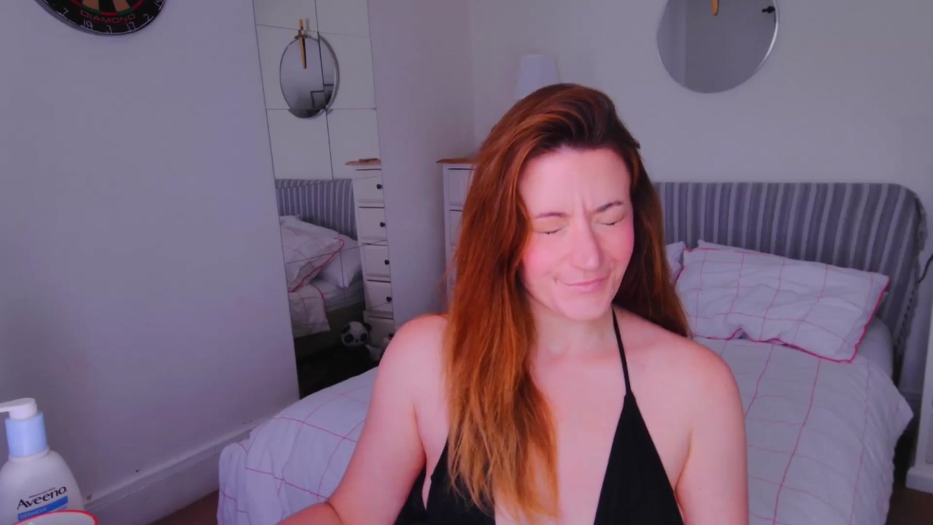 Gallery image thumbnail from xDaisyx's myfreecams stream on, 08/19/2025, 08:03 image 7 of 20