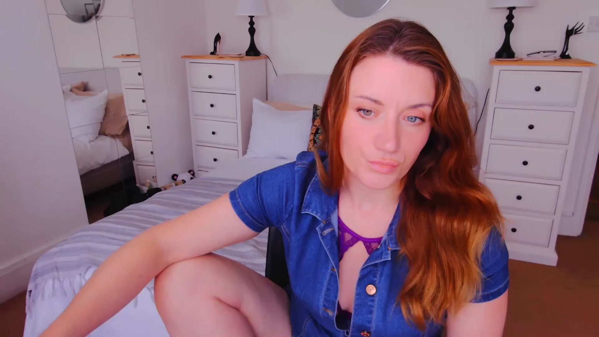 Gallery image thumbnail from xDaisyx's myfreecams stream on, 08/26/2025, 12:13 image 4 of 20