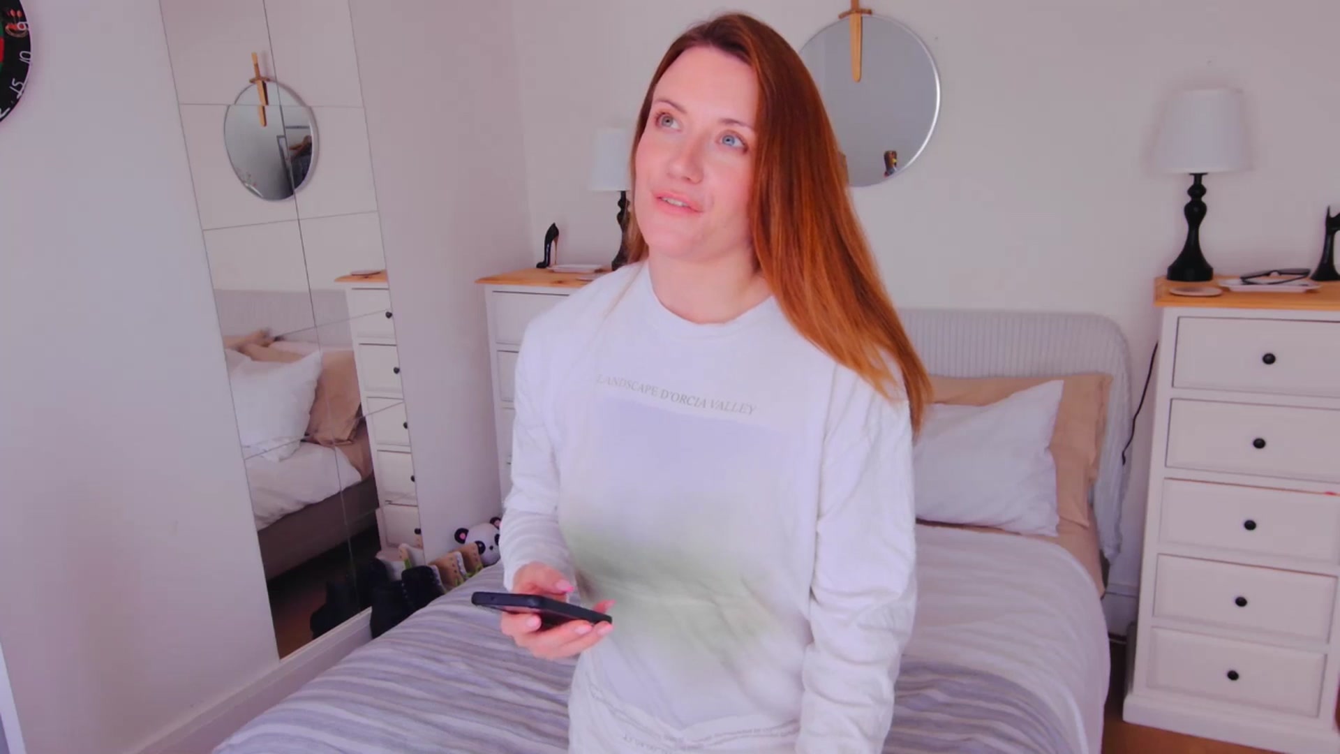 Gallery image thumbnail from xDaisyx's myfreecams stream on, 08/26/2025, 16:01 image 15 of 20