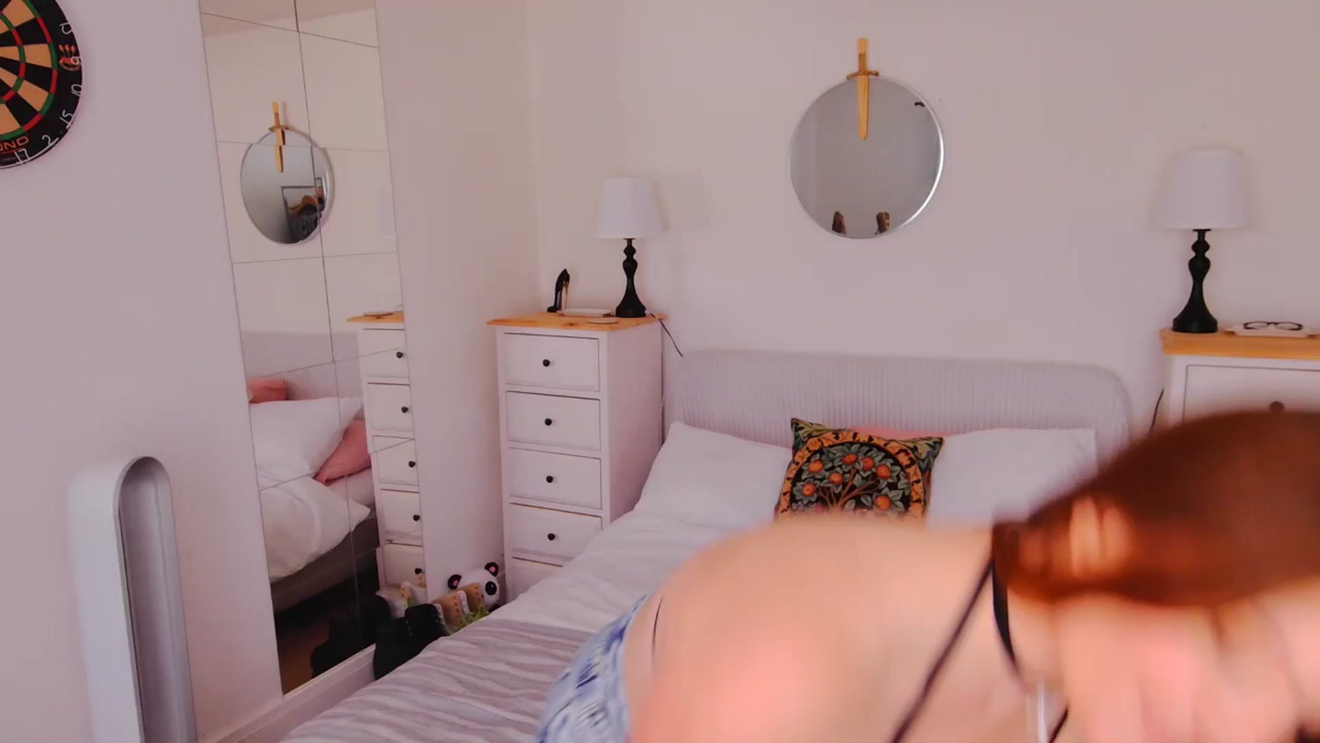 Gallery image thumbnail from xDaisyx's myfreecams stream on, 08/29/2025, 16:42 image 9 of 20