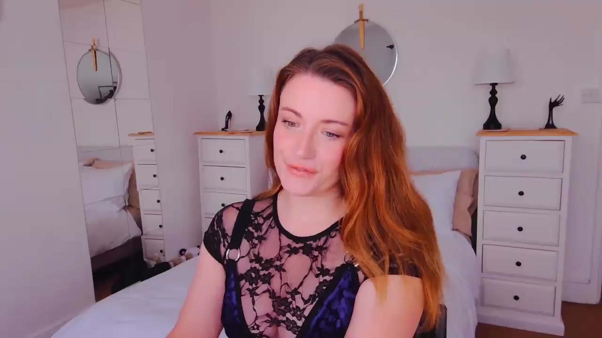 Gallery image thumbnail from xDaisyx's myfreecams stream on, 09/04/2025, 11:57 image 6 of 20