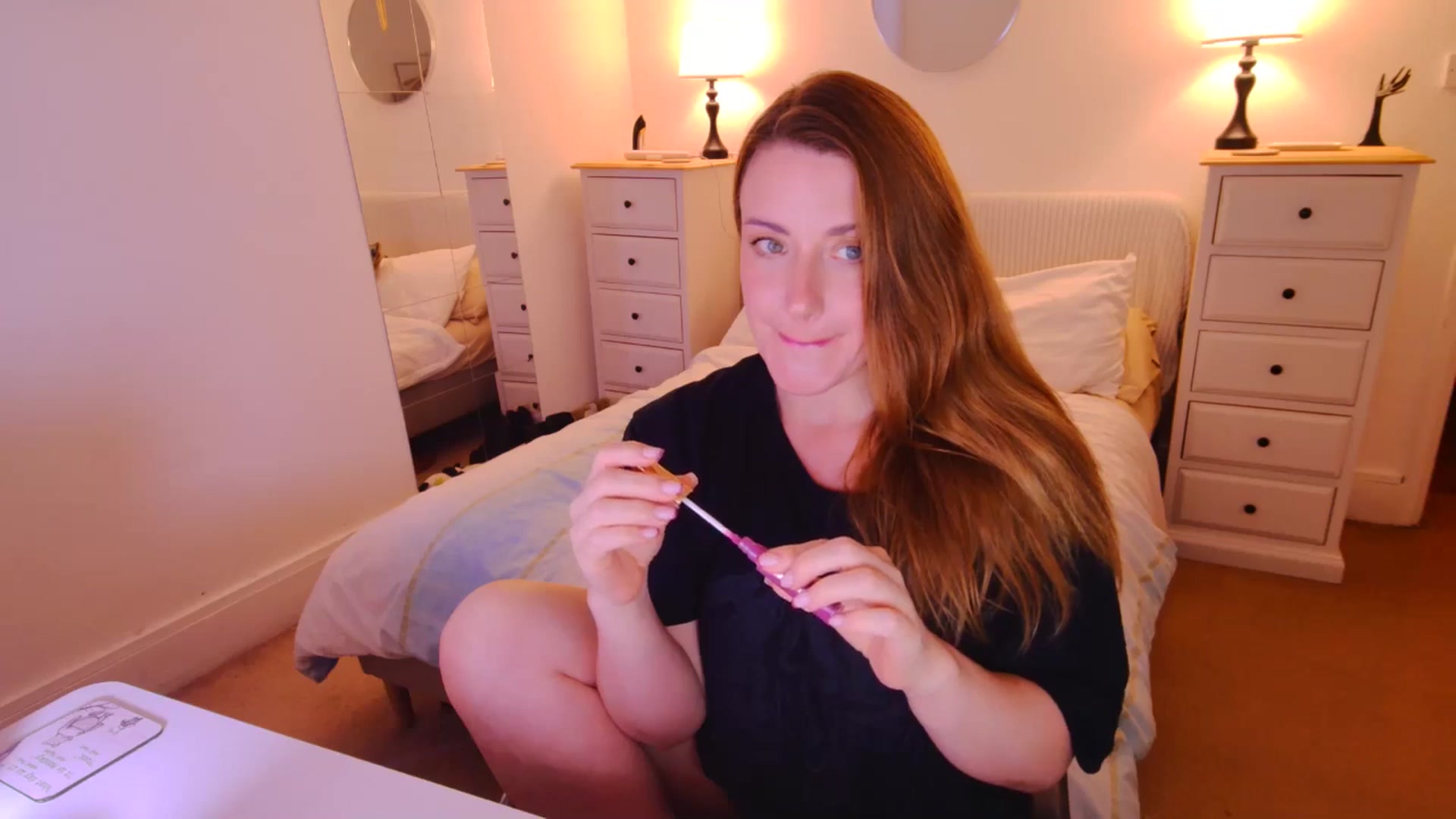 Gallery image thumbnail from xDaisyx's myfreecams stream on, 09/21/2025, 24:00 image 15 of 20