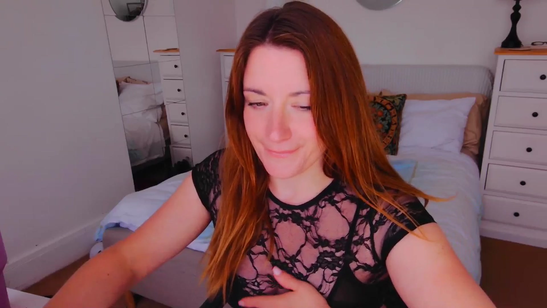Gallery image thumbnail from xDaisyx's myfreecams stream on, 09/23/2025, 15:19 image 2 of 20