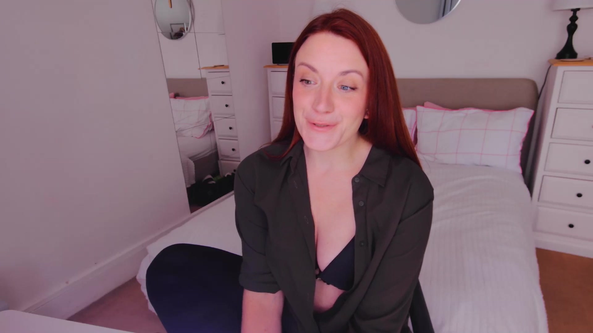 Gallery image thumbnail from xDaisyx's myfreecams stream on, 10/02/2025, 13:05 image 5 of 20