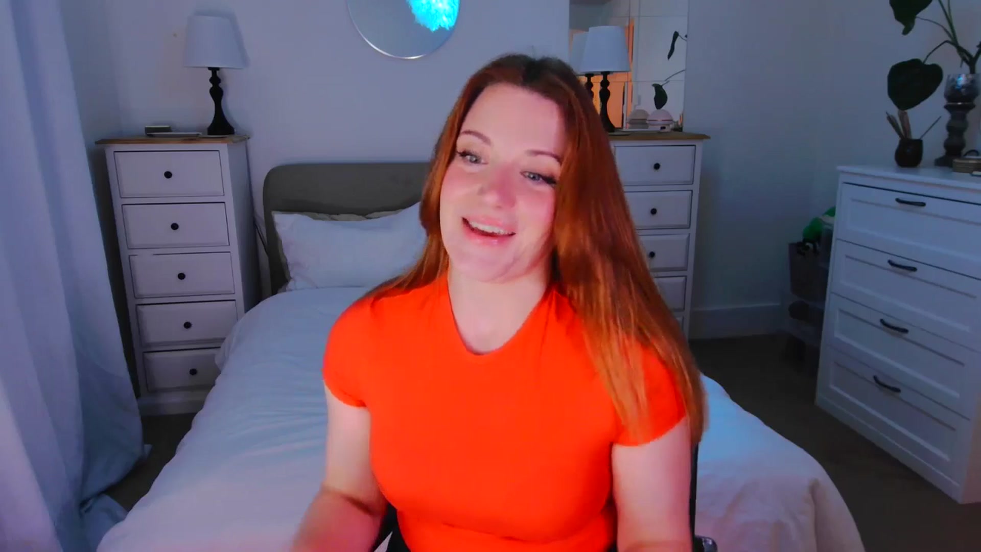 Gallery image thumbnail from xDaisyx's myfreecams stream on, 11/07/2025, 20:38 image 2 of 20
