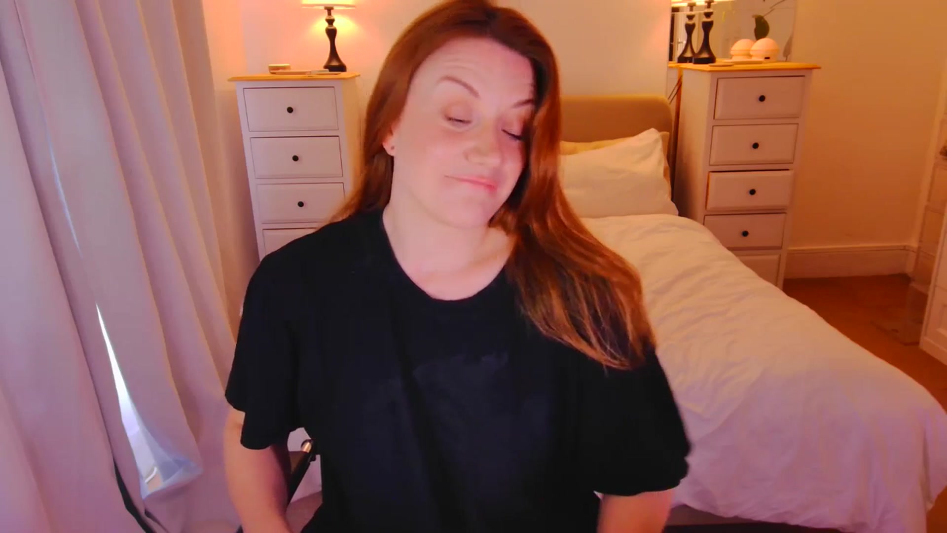 Gallery image thumbnail from xDaisyx's myfreecams stream on, 11/13/2025, 15:58 image 6 of 20
