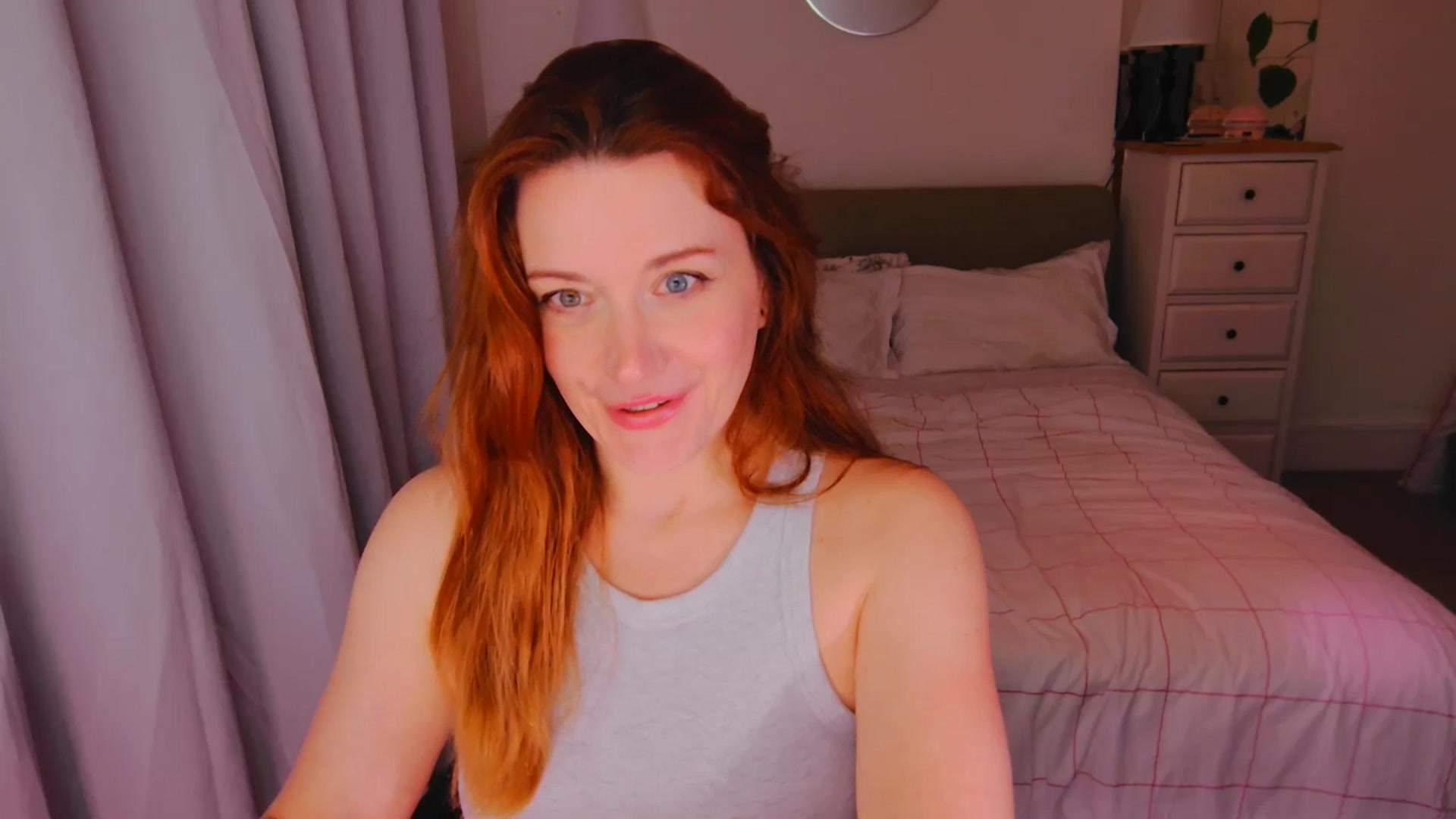Gallery image thumbnail from xDaisyx's myfreecams stream on, 11/24/2025, 16:26 image 15 of 20