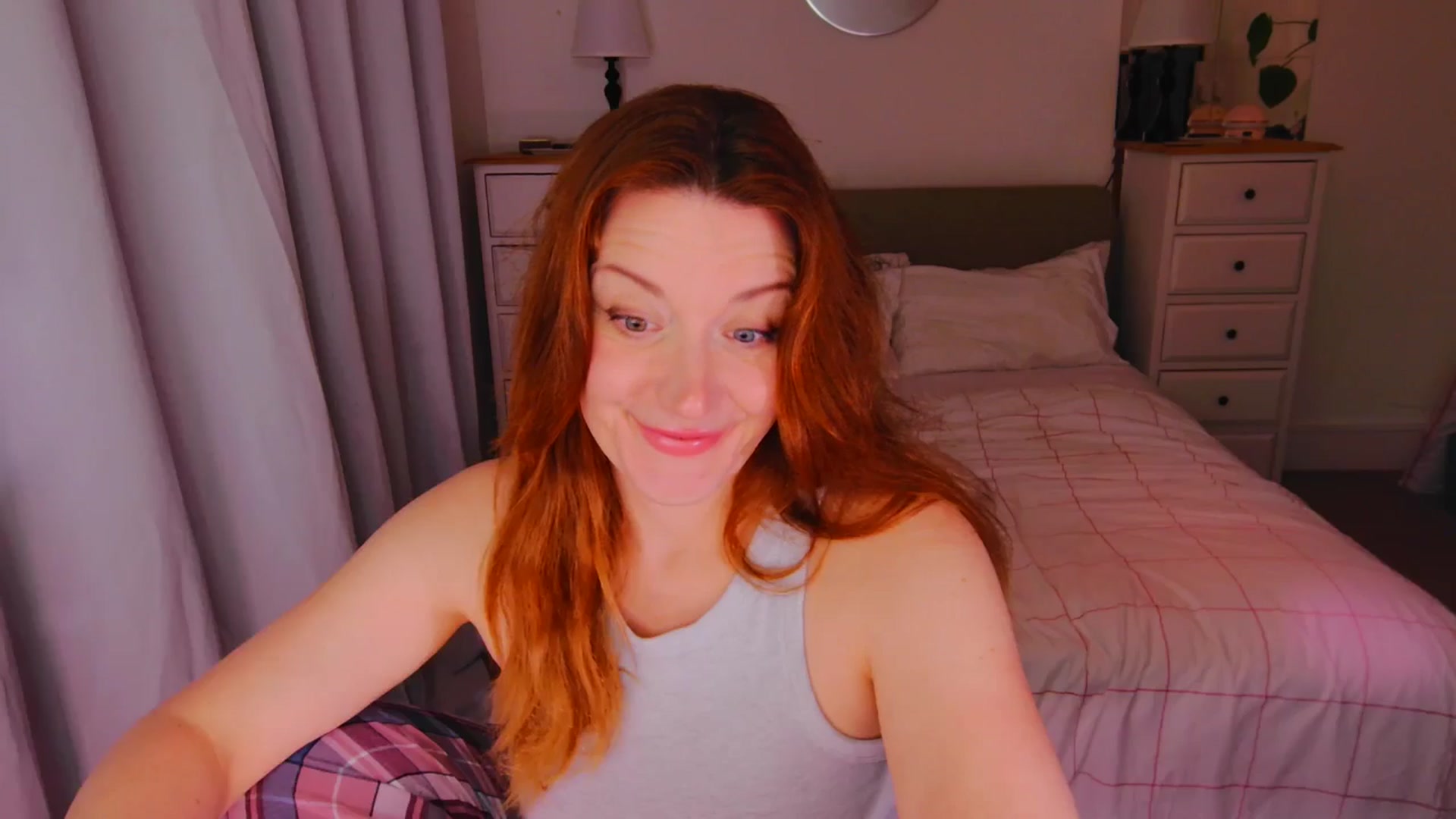Gallery image thumbnail from xDaisyx's myfreecams stream on, 11/24/2025, 16:26 image 19 of 20