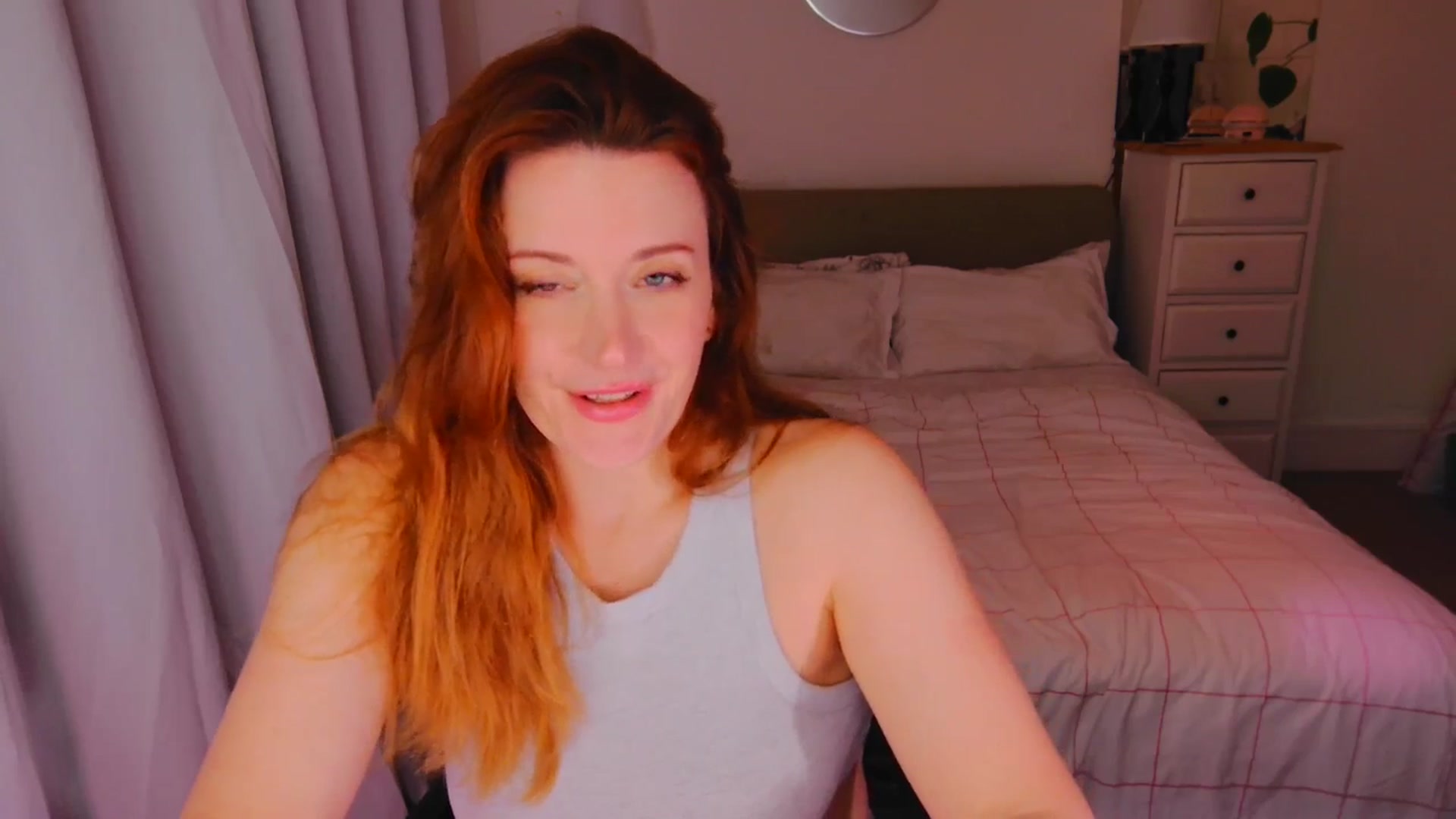 Gallery image thumbnail from xDaisyx's myfreecams stream on, 11/24/2025, 16:26 image 14 of 20