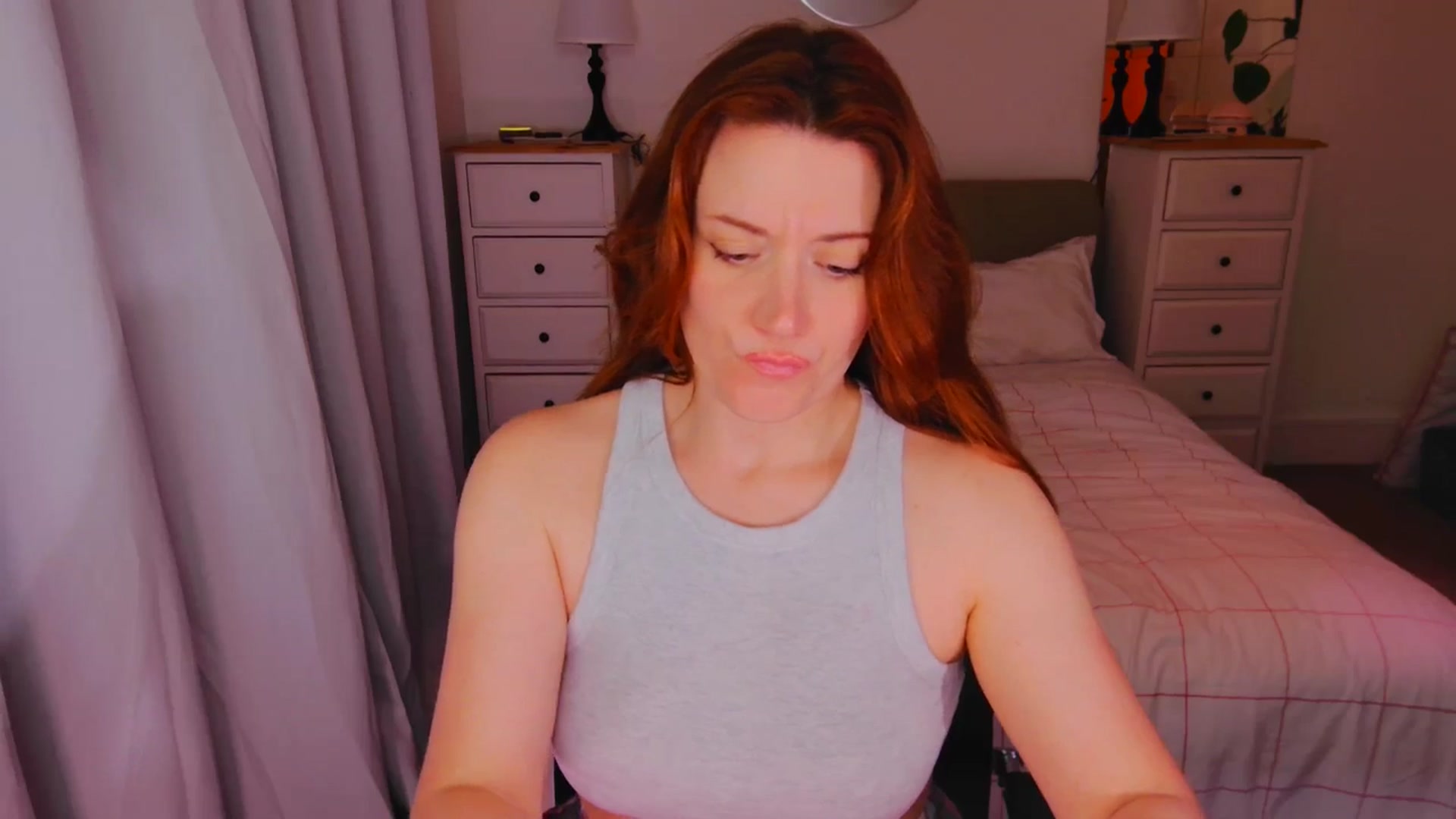 Gallery image thumbnail from xDaisyx's myfreecams stream on, 11/24/2025, 18:12 image 11 of 20