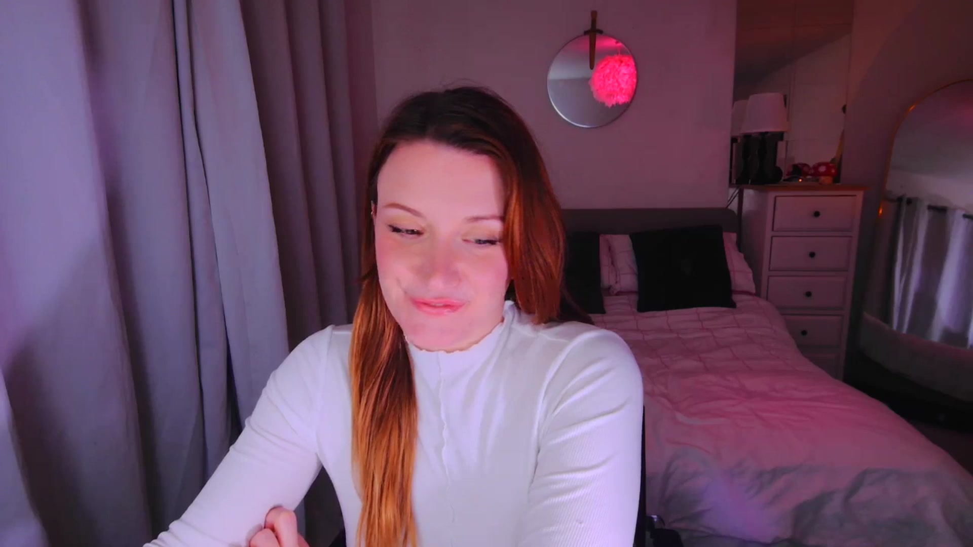 Gallery image thumbnail from xDaisyx's myfreecams stream on, 01/12/2026, 17:34 image 5 of 20