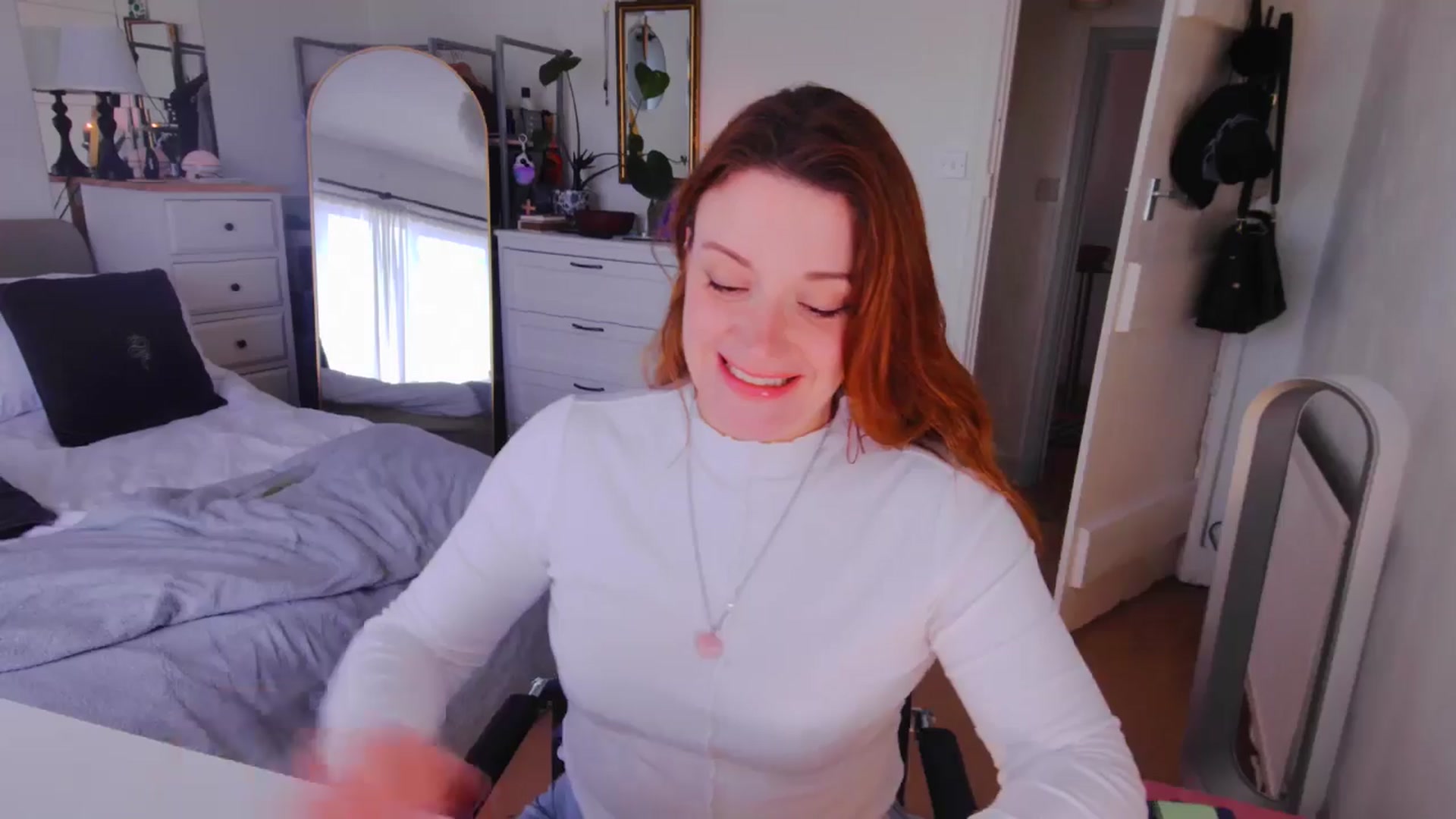 Gallery image thumbnail from xDaisyx's myfreecams stream on, 01/20/2026, 15:20 image 14 of 20