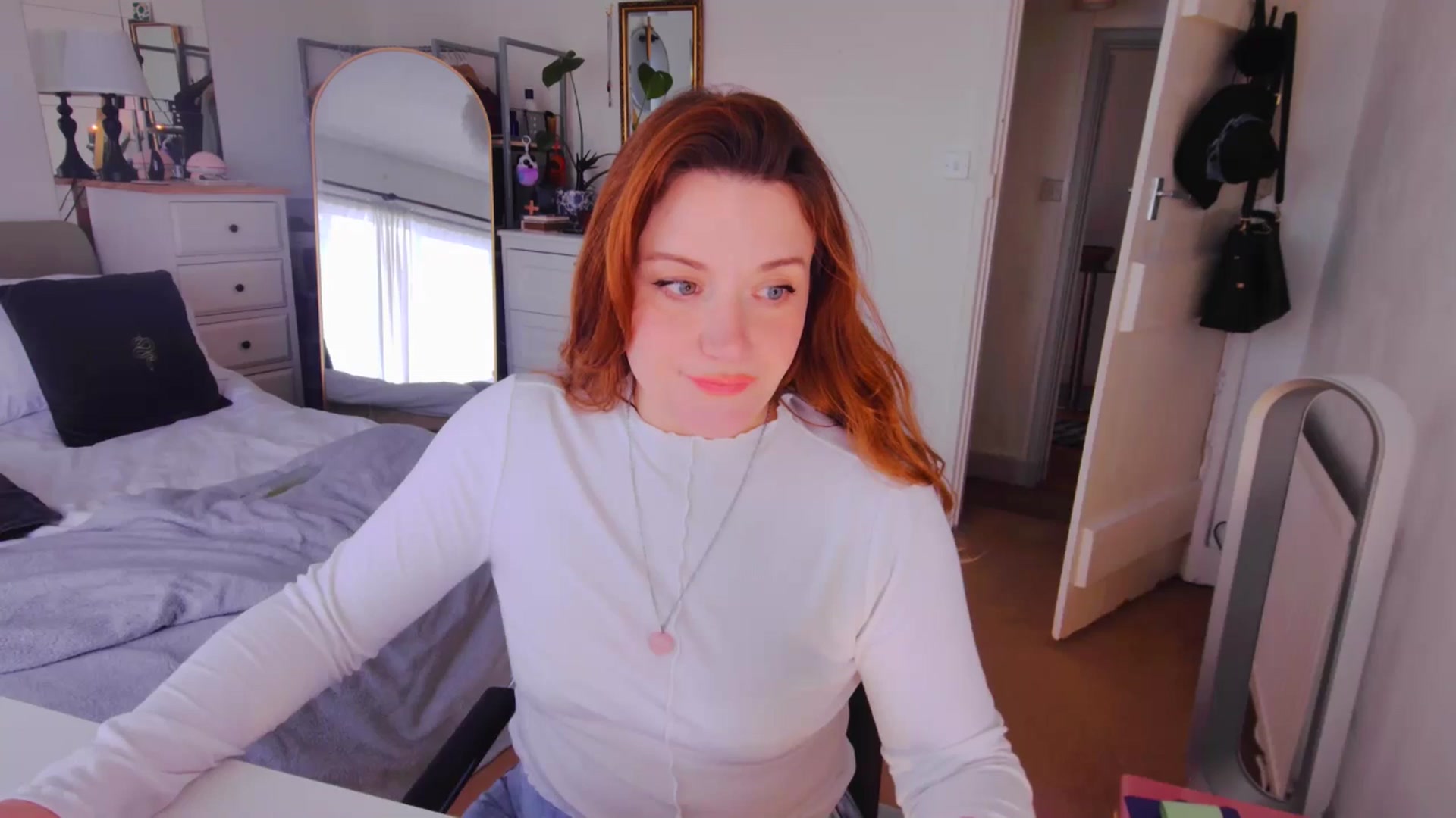 Gallery image thumbnail from xDaisyx's myfreecams stream on, 01/20/2026, 15:20 image 8 of 20
