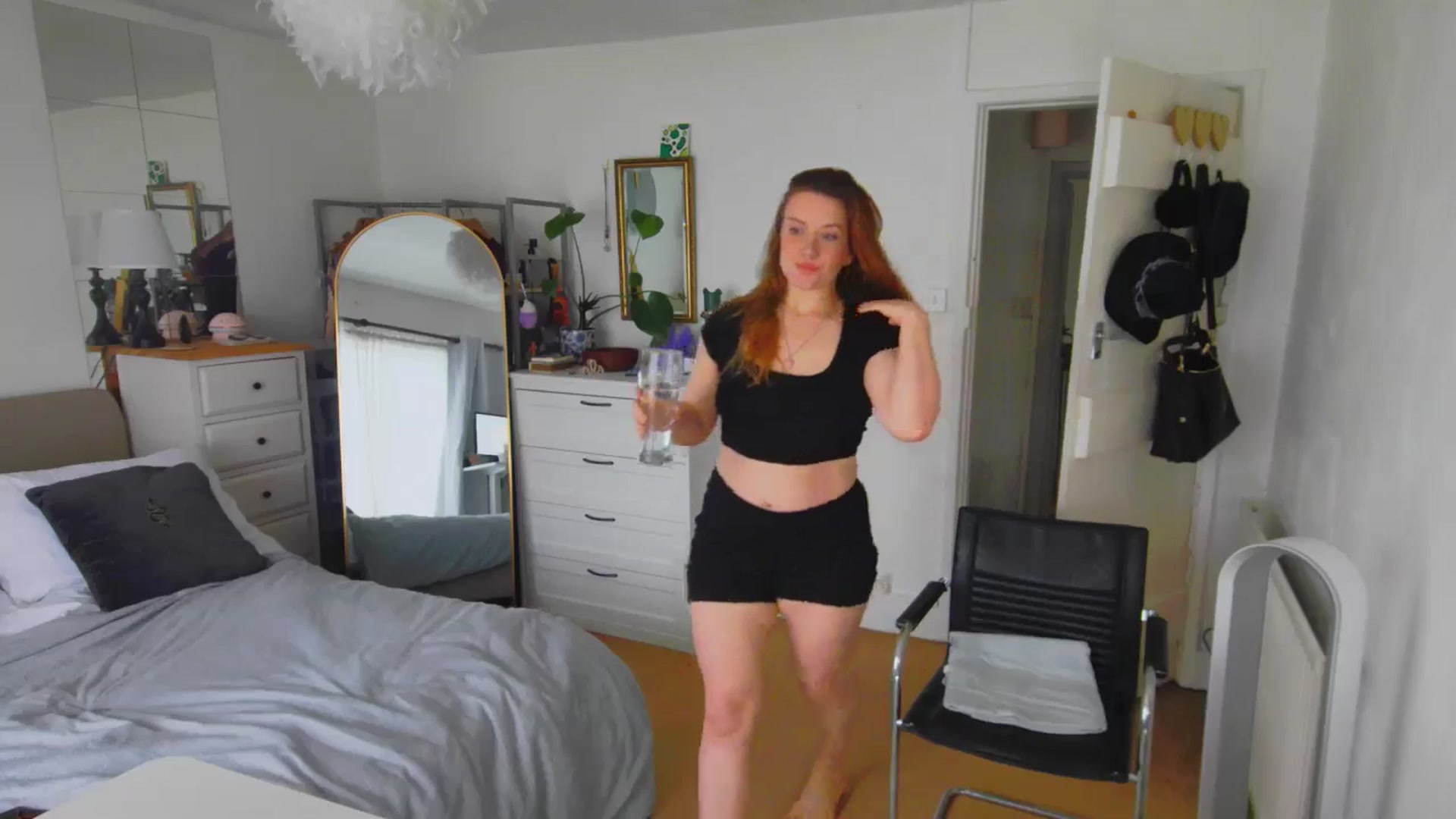 Gallery image thumbnail from xDaisyx's myfreecams stream on, 01/22/2026, 14:41 image 10 of 20