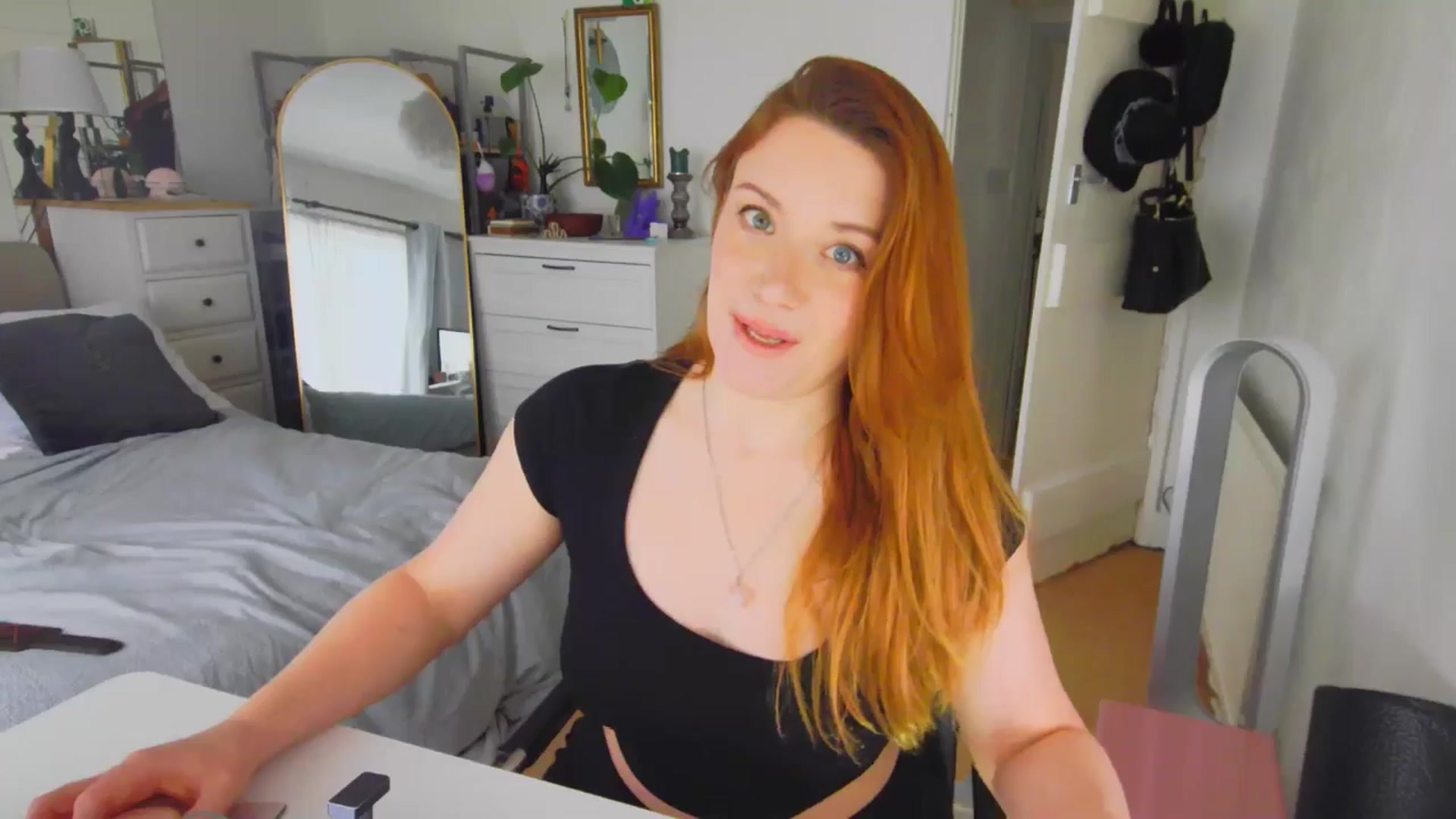 Gallery image thumbnail from xDaisyx's myfreecams stream on, 01/22/2026, 14:41 image 11 of 20